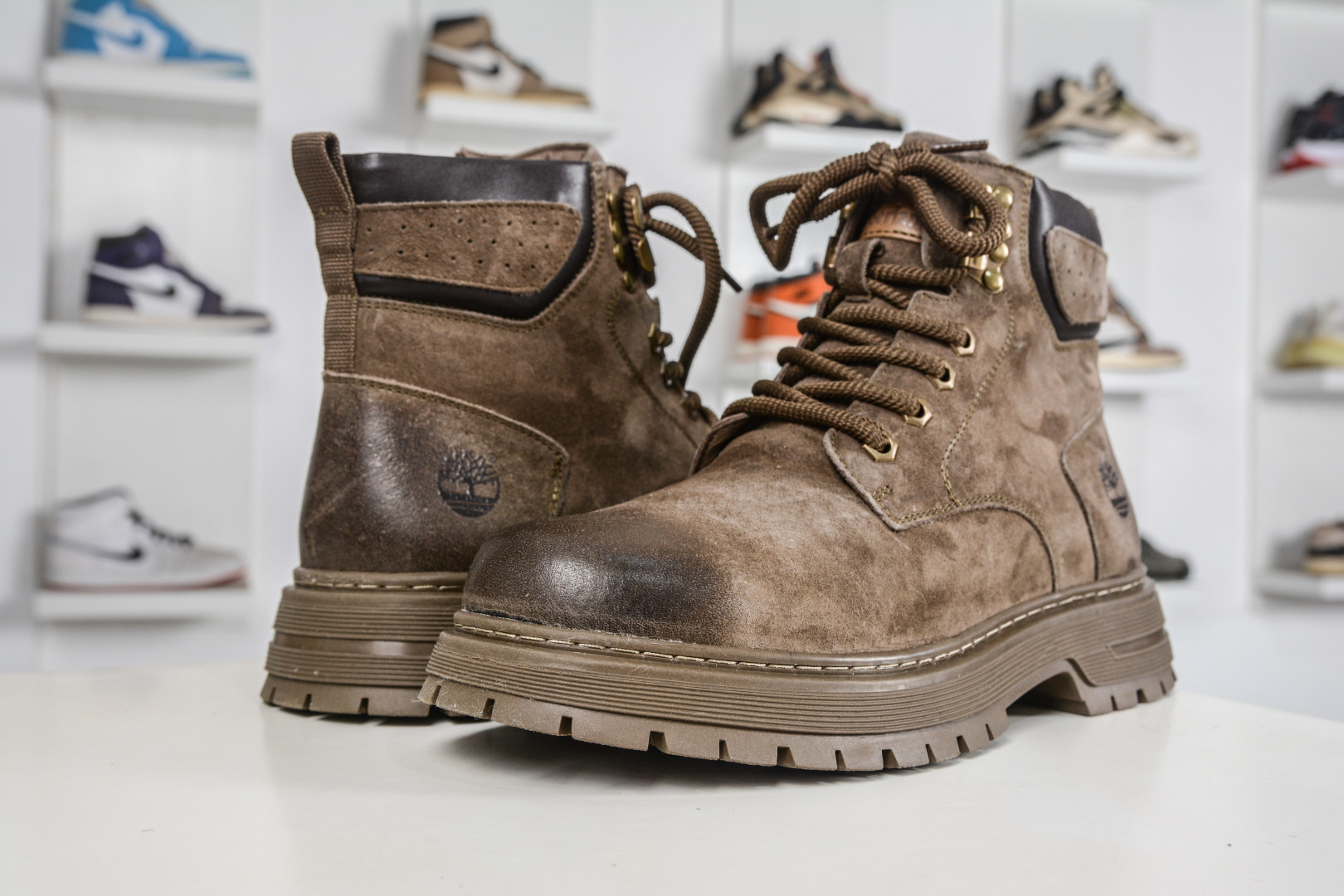 新年福利特价 Timberland添柏岚/天伯伦 秋冬新品(毛绒内里保暖锁热)秋冬必备户外休闲大黄靴系列-Top High Quatity Cheap Sneakers Fashion Clothing Clothes Bags handbags Shoes of all Brand wholesale With The best Quality And Beautiful Price from China Factory Chinese suppliers wholesaler seller 新年福利特价 Timberland添柏岚/天伯伦 秋冬新品(毛绒内里保暖锁热)秋冬必备户外休闲大黄靴系列