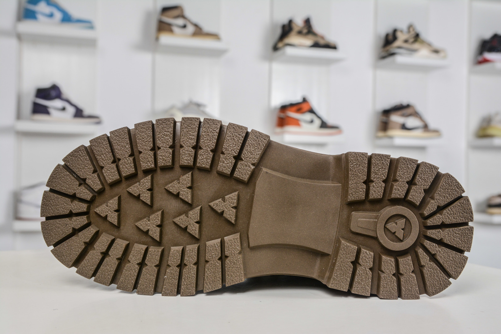 新年福利特价 Timberland添柏岚/天伯伦 秋冬新品(毛绒内里保暖锁热)秋冬必备户外休闲大黄靴系列-Top High Quatity Cheap Sneakers Fashion Clothing Clothes Bags handbags Shoes of all Brand wholesale With The best Quality And Beautiful Price from China Factory Chinese suppliers wholesaler seller 新年福利特价 Timberland添柏岚/天伯伦 秋冬新品(毛绒内里保暖锁热)秋冬必备户外休闲大黄靴系列