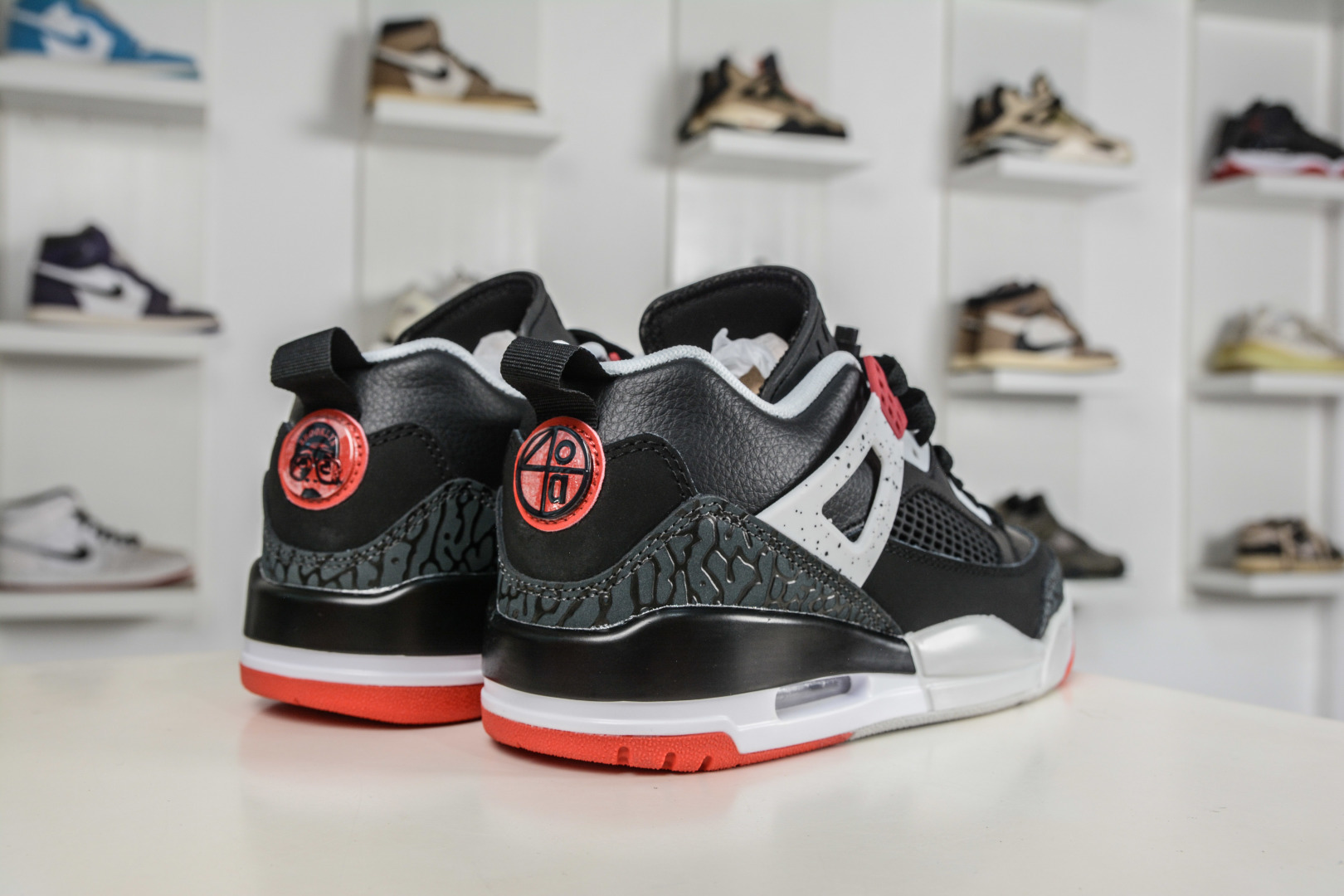Jordan Spizike Low AJ复古低帮篮球鞋 FQ1759-009-Top High Quatity Cheap Sneakers Fashion Clothing Clothes Bags handbags Shoes of all Brand wholesale With The best Quality And Beautiful Price from China Factory Chinese suppliers wholesaler seller Jordan Spizike Low AJ复古低帮篮球鞋 FQ1759-009