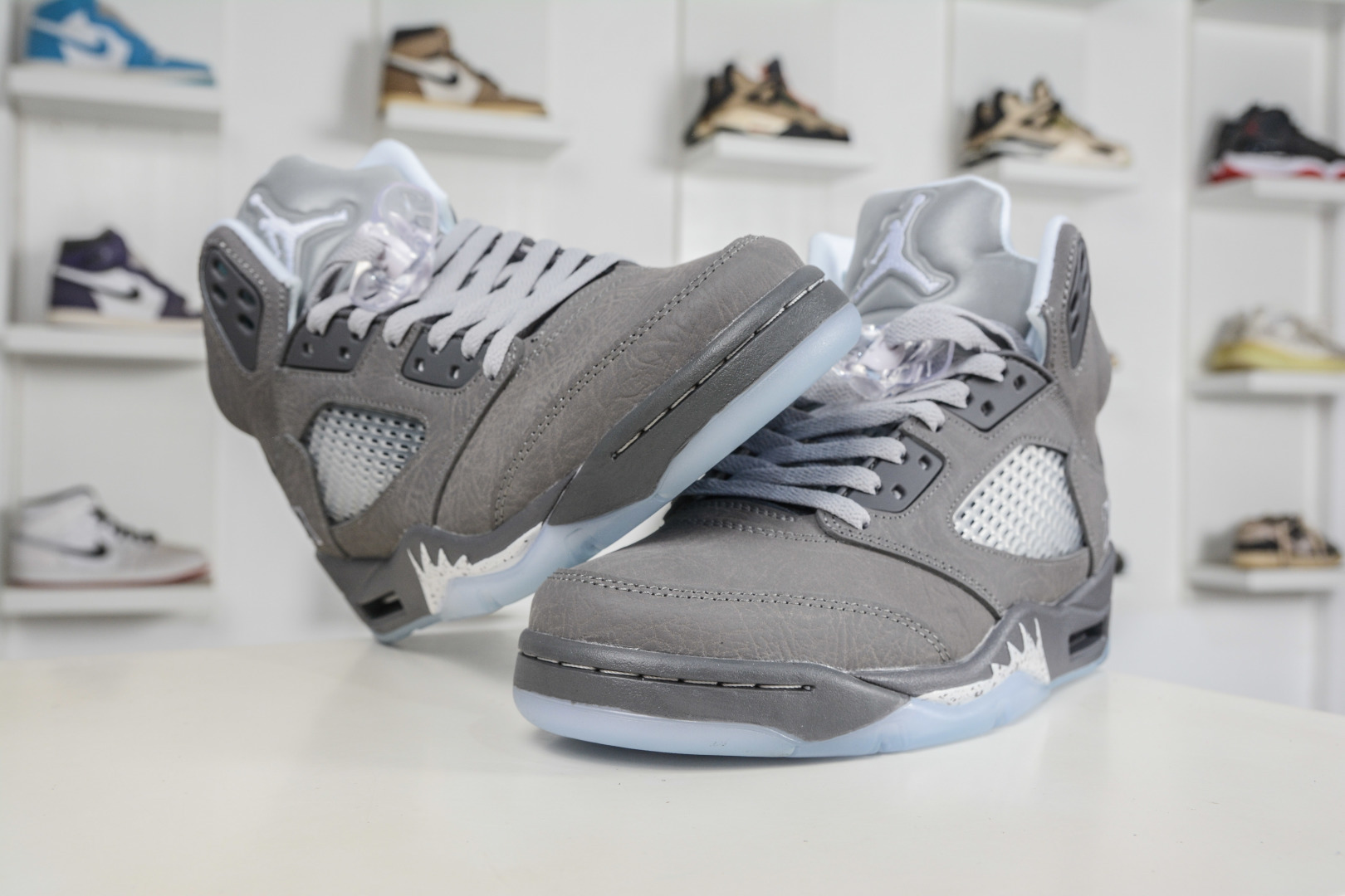 Air Jordan 5 ”Wolf Grey” 狼灰 乔丹 AJ5代中帮复古休闲文化篮球鞋 DD0587-002-Top High Quatity Cheap Sneakers Fashion Clothing Clothes Bags handbags Shoes of all Brand wholesale With The best Quality And Beautiful Price from China Factory Chinese suppliers wholesaler seller Air Jordan 5 ”Wolf Grey” 狼灰 乔丹 AJ5代中帮复古休闲文化篮球鞋 DD0587-002
