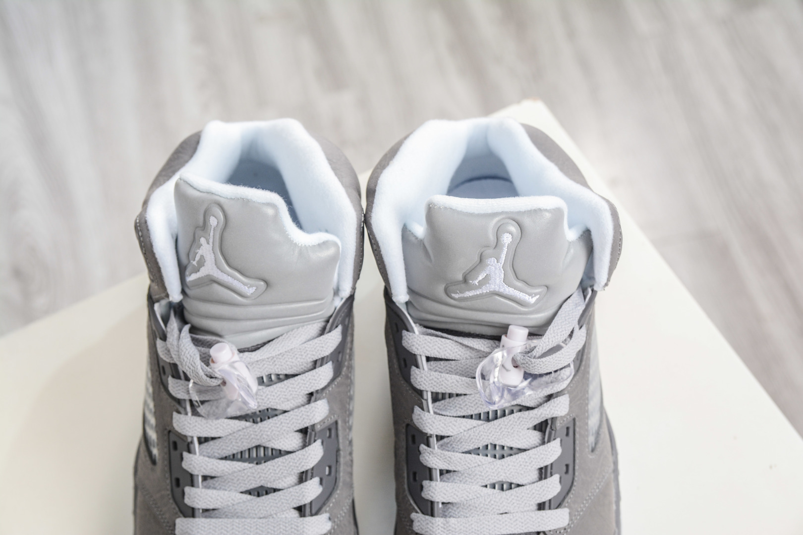 Air Jordan 5 ”Wolf Grey” 狼灰 乔丹 AJ5代中帮复古休闲文化篮球鞋 DD0587-002-Top High Quatity Cheap Sneakers Fashion Clothing Clothes Bags handbags Shoes of all Brand wholesale With The best Quality And Beautiful Price from China Factory Chinese suppliers wholesaler seller Air Jordan 5 ”Wolf Grey” 狼灰 乔丹 AJ5代中帮复古休闲文化篮球鞋 DD0587-002
