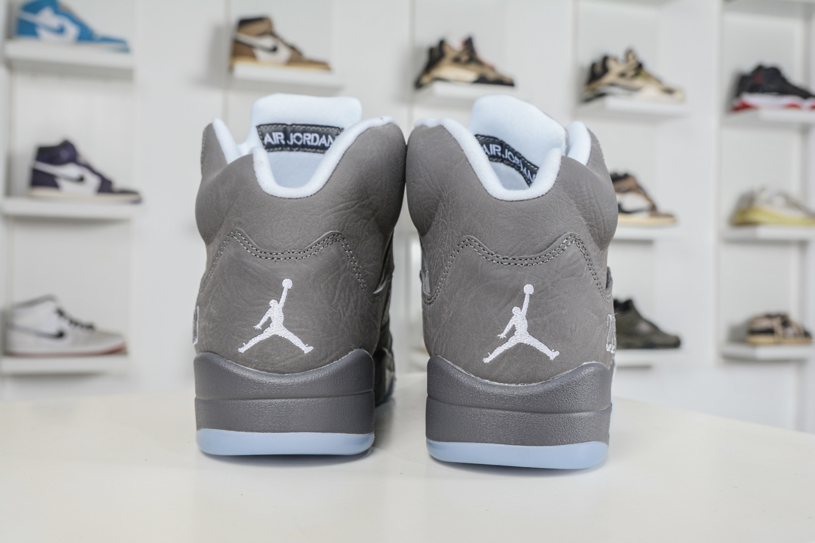 Air Jordan 5 ”Wolf Grey” 狼灰 乔丹 AJ5代中帮复古休闲文化篮球鞋 DD0587-002-Top High Quatity Cheap Sneakers Fashion Clothing Clothes Bags handbags Shoes of all Brand wholesale With The best Quality And Beautiful Price from China Factory Chinese suppliers wholesaler seller Air Jordan 5 ”Wolf Grey” 狼灰 乔丹 AJ5代中帮复古休闲文化篮球鞋 DD0587-002
