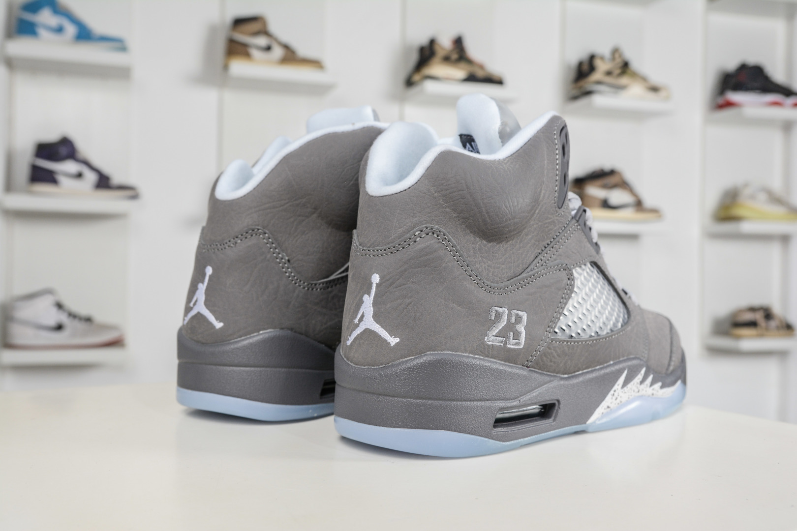 Air Jordan 5 ”Wolf Grey” 狼灰 乔丹 AJ5代中帮复古休闲文化篮球鞋 DD0587-002-Top High Quatity Cheap Sneakers Fashion Clothing Clothes Bags handbags Shoes of all Brand wholesale With The best Quality And Beautiful Price from China Factory Chinese suppliers wholesaler seller Air Jordan 5 ”Wolf Grey” 狼灰 乔丹 AJ5代中帮复古休闲文化篮球鞋 DD0587-002
