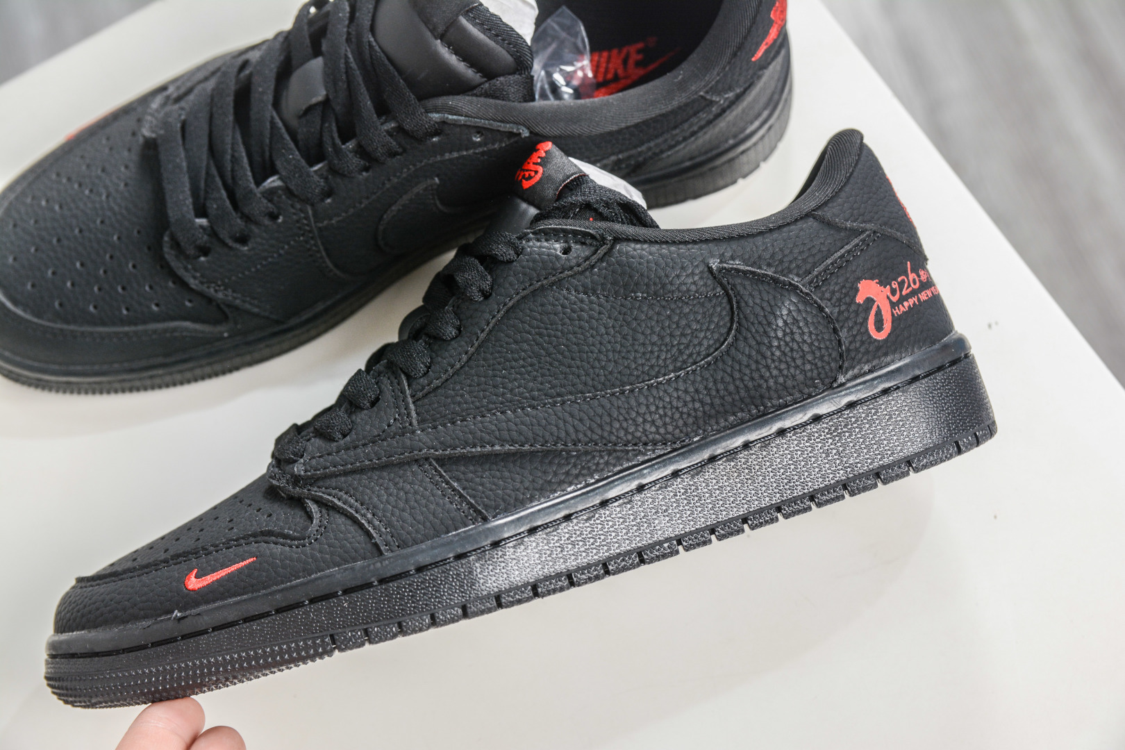 TS x Nike Air Jordan 1 Low 马年限定 黑红 YF9511-502-Top High Quatity Cheap Sneakers Fashion Clothing Clothes Bags handbags Shoes of all Brand wholesale With The best Quality And Beautiful Price from China Factory Chinese suppliers wholesaler seller TS x Nike Air Jordan 1 Low 马年限定 黑红 YF9511-502