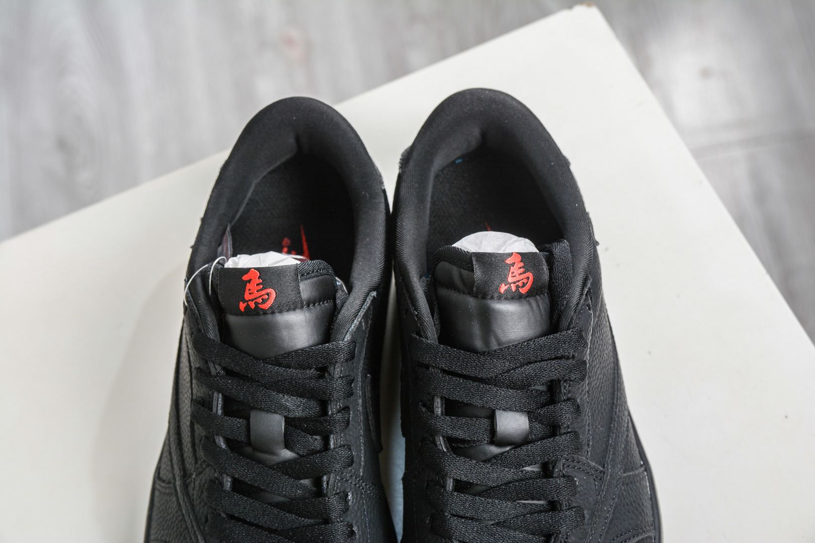 TS x Nike Air Jordan 1 Low 马年限定 黑红 YF9511-502-Top High Quatity Cheap Sneakers Fashion Clothing Clothes Bags handbags Shoes of all Brand wholesale With The best Quality And Beautiful Price from China Factory Chinese suppliers wholesaler seller TS x Nike Air Jordan 1 Low 马年限定 黑红 YF9511-502