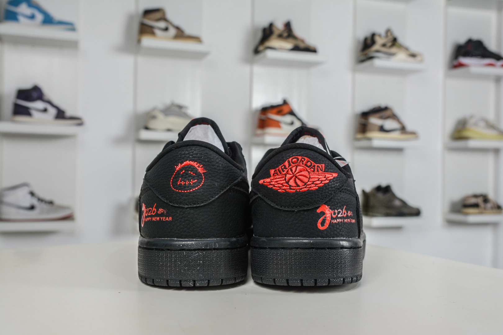 TS x Nike Air Jordan 1 Low 马年限定 黑红 YF9511-502-Top High Quatity Cheap Sneakers Fashion Clothing Clothes Bags handbags Shoes of all Brand wholesale With The best Quality And Beautiful Price from China Factory Chinese suppliers wholesaler seller TS x Nike Air Jordan 1 Low 马年限定 黑红 YF9511-502