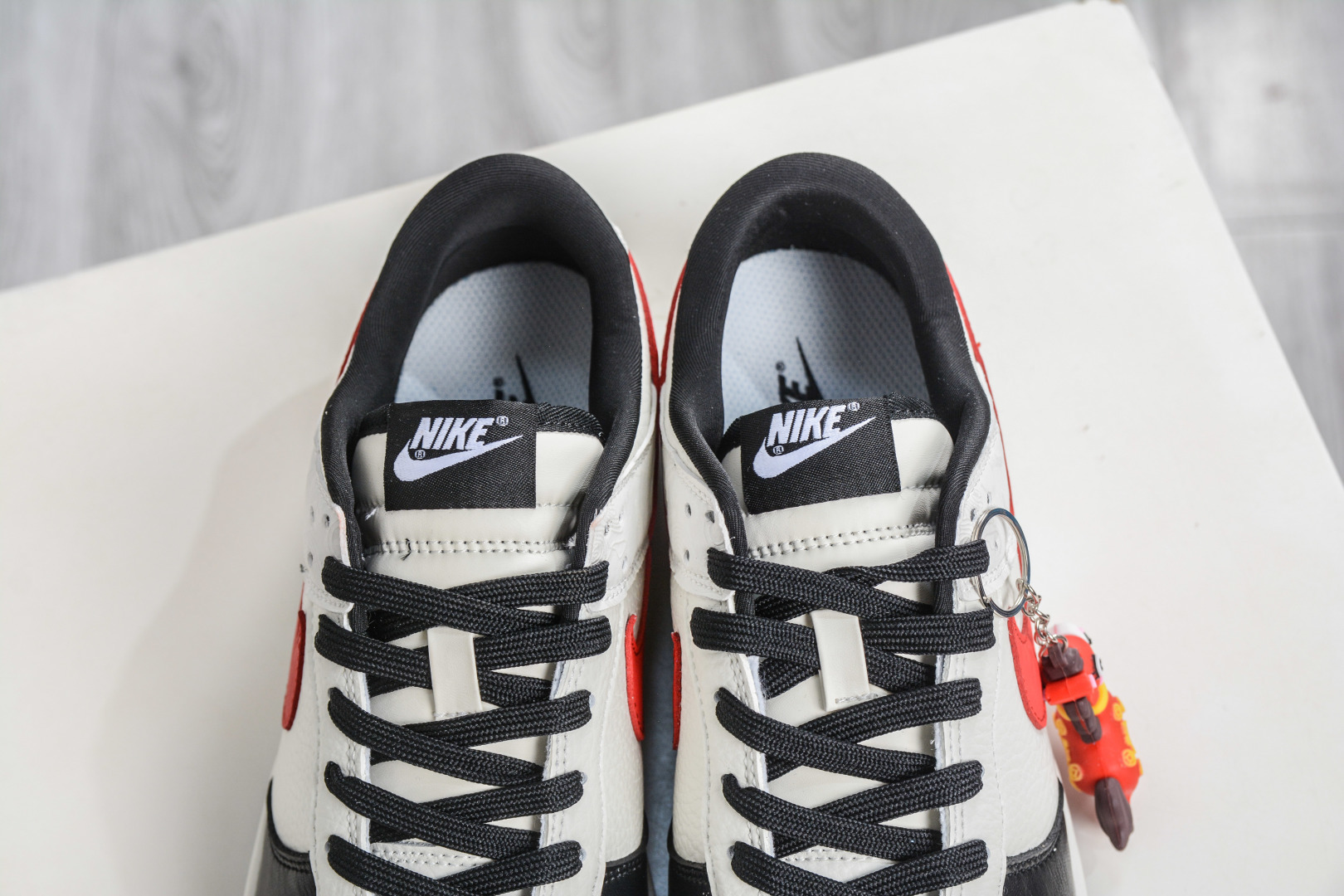 Nike SB Dunk Low 马年限定-墨霜丹红 IM6670-202