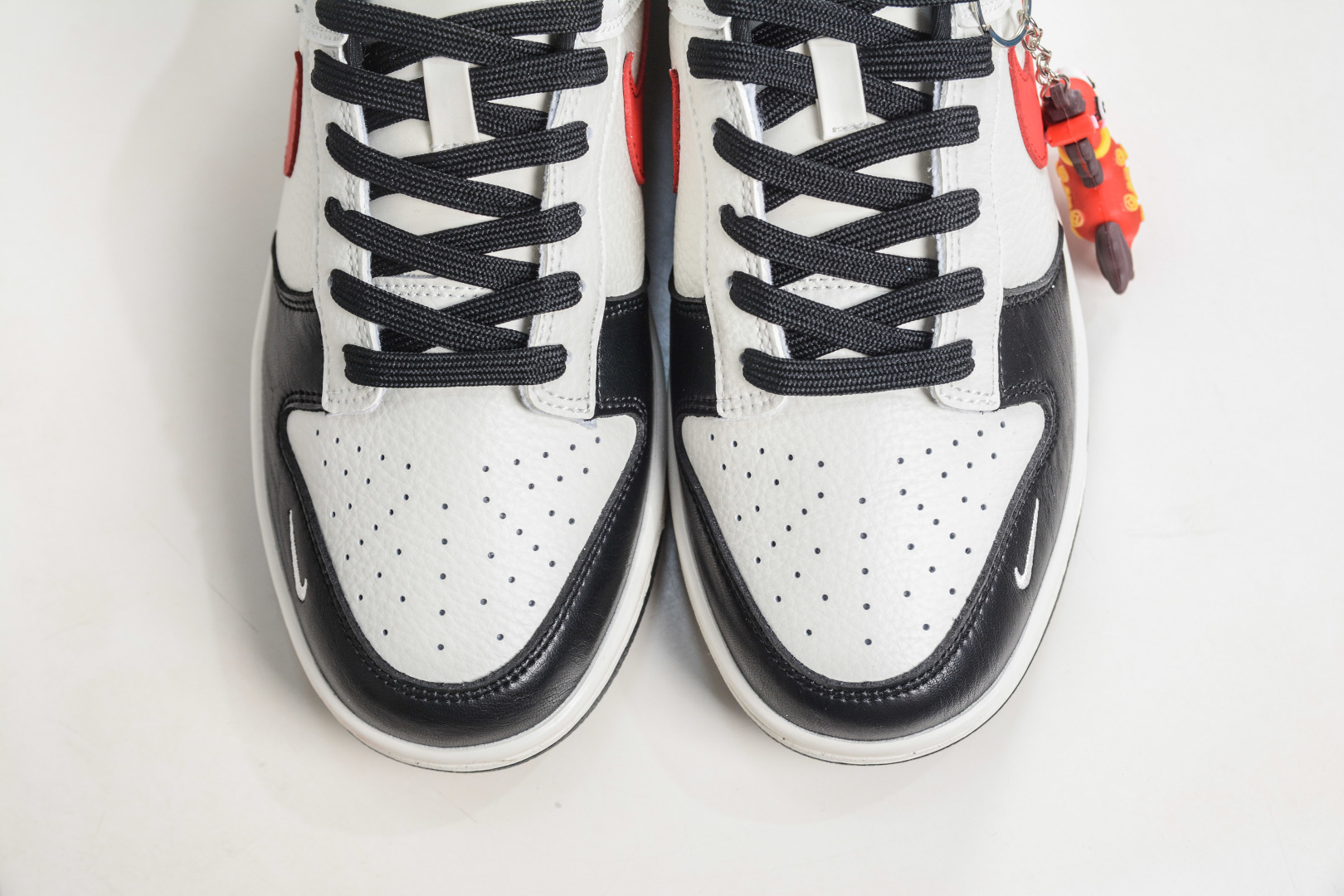 Nike SB Dunk Low 马年限定-墨霜丹红 IM6670-202