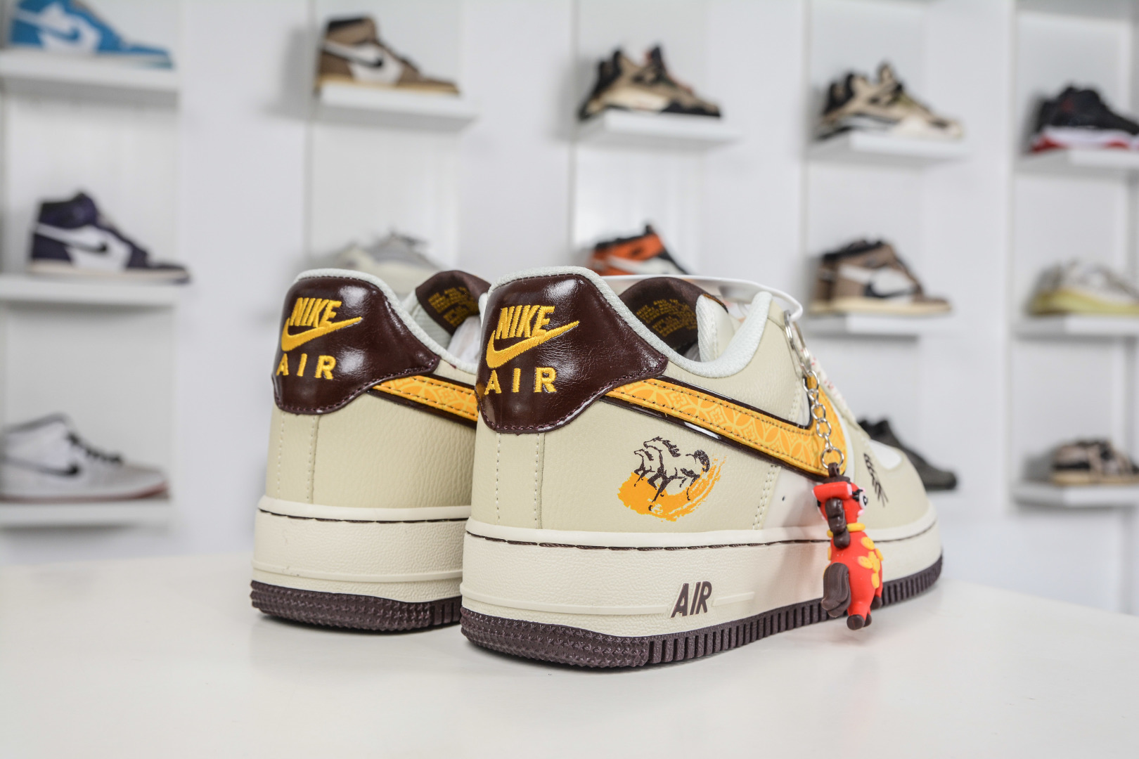 Nike Air Force 1 Low 07 马年限定 米杏金纹 NH0601-504-Top High Quatity Cheap Sneakers Fashion Clothing Clothes Bags handbags Shoes of all Brand wholesale With The best Quality And Beautiful Price from China Factory Chinese suppliers wholesaler seller Nike Air Force 1 Low 07 马年限定 米杏金纹 NH0601-504