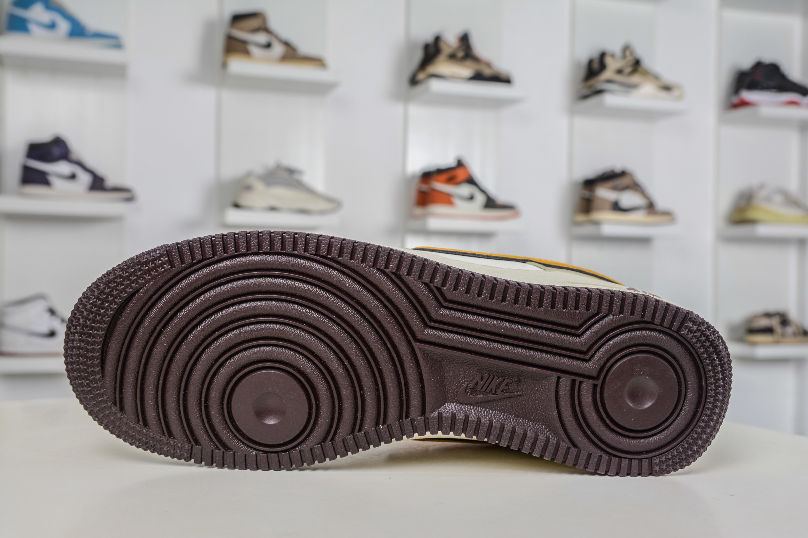 Nike Air Force 1 Low 07 马年限定 米杏金纹 NH0601-504-Top High Quatity Cheap Sneakers Fashion Clothing Clothes Bags handbags Shoes of all Brand wholesale With The best Quality And Beautiful Price from China Factory Chinese suppliers wholesaler seller Nike Air Force 1 Low 07 马年限定 米杏金纹 NH0601-504