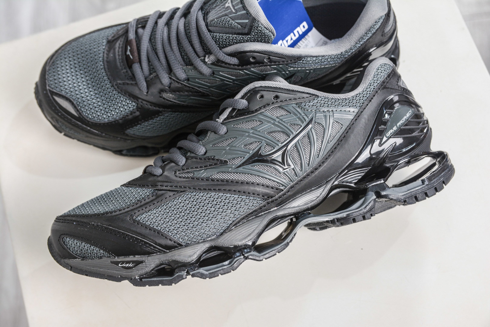 Mizuno 美津侬 WAVE PROPHECY 14S 复古时尚休闲舒适运动跑步鞋 D1GA33 Mizuno 美津侬 WAVE PROPHECY 14S 复古时尚休闲舒适运动跑步鞋 D1GA33