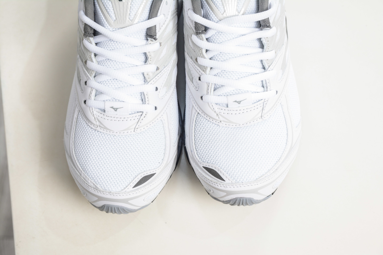 Mizuno 美津侬 WAVE PROPHECY 14S 复古时尚休闲舒适运动跑步鞋 D1GA33-Top High Quatity Cheap Sneakers Fashion Clothing Clothes Bags handbags Shoes of all Brand wholesale With The best Quality And Beautiful Price from China Factory Chinese suppliers wholesaler seller Mizuno 美津侬 WAVE PROPHECY 14S 复古时尚休闲舒适运动跑步鞋 D1GA33