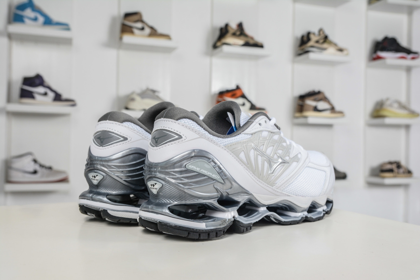 Mizuno 美津侬 WAVE PROPHECY 14S 复古时尚休闲舒适运动跑步鞋 D1GA33-Top High Quatity Cheap Sneakers Fashion Clothing Clothes Bags handbags Shoes of all Brand wholesale With The best Quality And Beautiful Price from China Factory Chinese suppliers wholesaler seller Mizuno 美津侬 WAVE PROPHECY 14S 复古时尚休闲舒适运动跑步鞋 D1GA33
