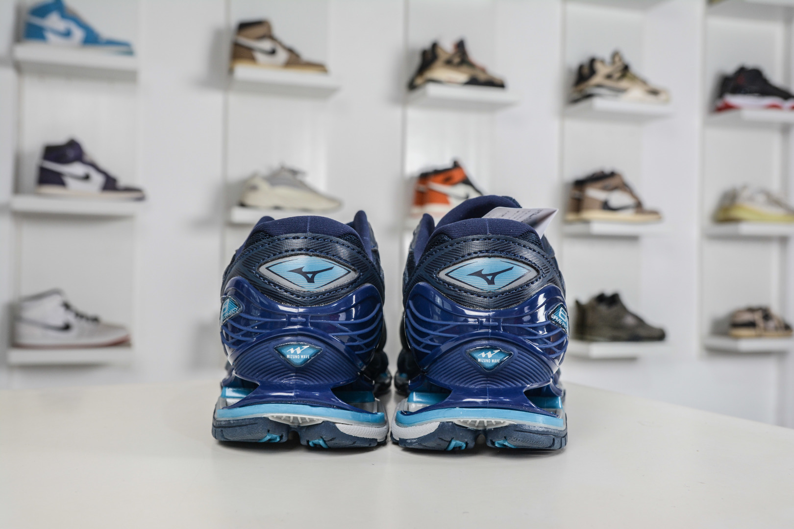 Mizuno 美津侬 WAVE PROPHECY 14S 复古时尚休闲舒适运动跑步鞋 J1GC19-Top High Quatity Cheap Sneakers Fashion Clothing Clothes Bags handbags Shoes of all Brand wholesale With The best Quality And Beautiful Price from China Factory Chinese suppliers wholesaler seller Mizuno 美津侬 WAVE PROPHECY 14S 复古时尚休闲舒适运动跑步鞋 J1GC19