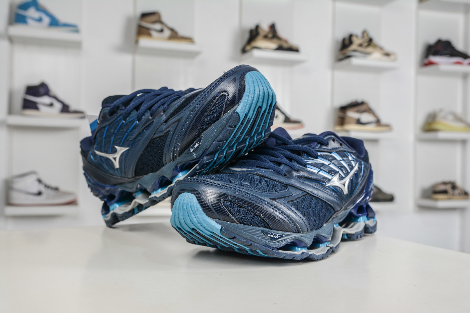 Mizuno 美津侬 WAVE PROPHECY 14S 复古时尚休闲舒适运动跑步鞋 J1GC19-Top High Quatity Cheap Sneakers Fashion Clothing Clothes Bags handbags Shoes of all Brand wholesale With The best Quality And Beautiful Price from China Factory Chinese suppliers wholesaler seller Mizuno 美津侬 WAVE PROPHECY 14S 复古时尚休闲舒适运动跑步鞋 J1GC19