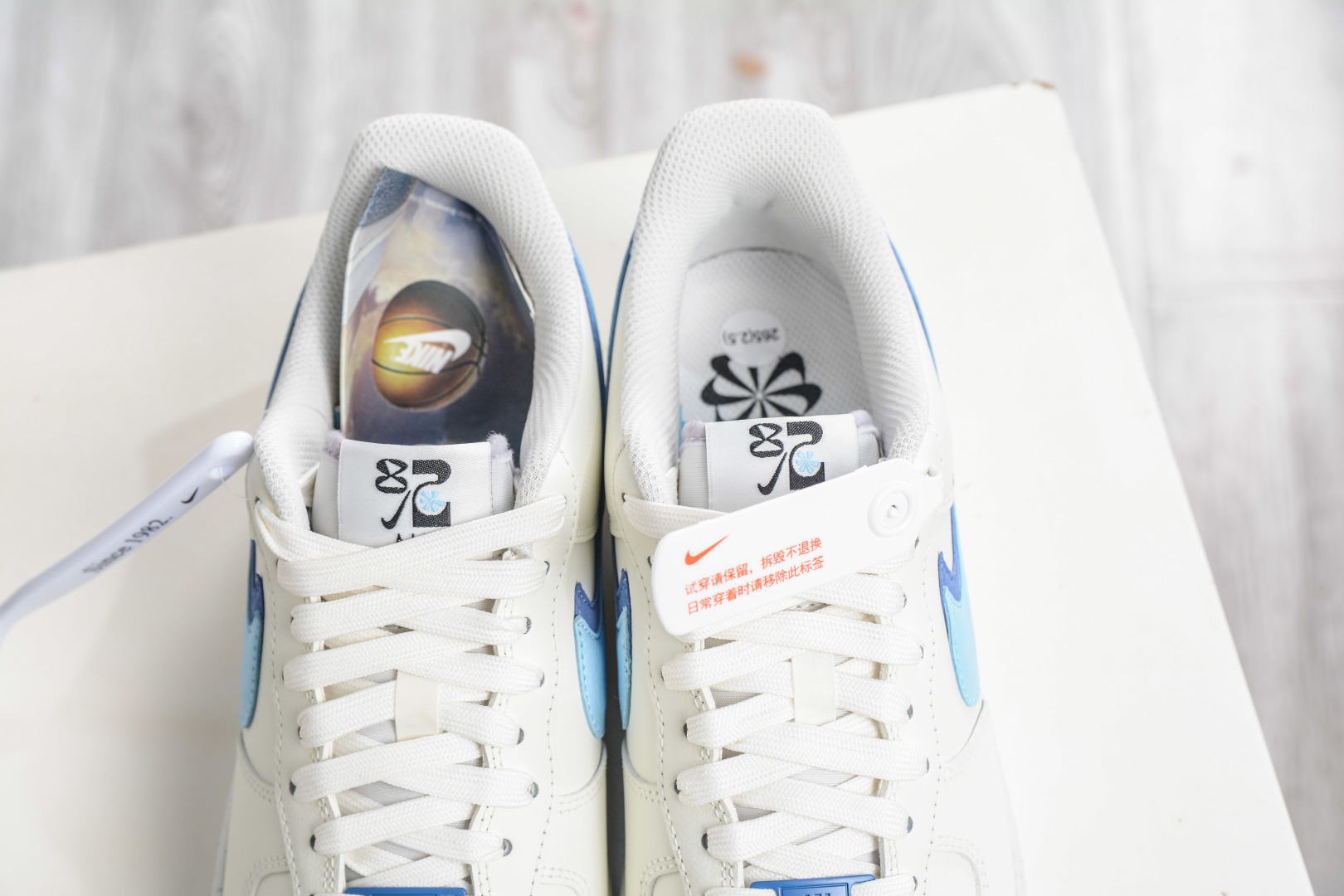 HY版 Nike Air Force 1'07 Low 白蓝双勾 空军一号系列经典低帮百搭休闲运动板鞋 DO9786-100-Top High Quatity Cheap Sneakers Fashion Clothing Clothes Bags handbags Shoes of all Brand wholesale With The best Quality And Beautiful Price from China Factory Chinese suppliers wholesaler seller HY版 Nike Air Force 1'07 Low 白蓝双勾 空军一号系列经典低帮百搭休闲运动板鞋 DO9786-100