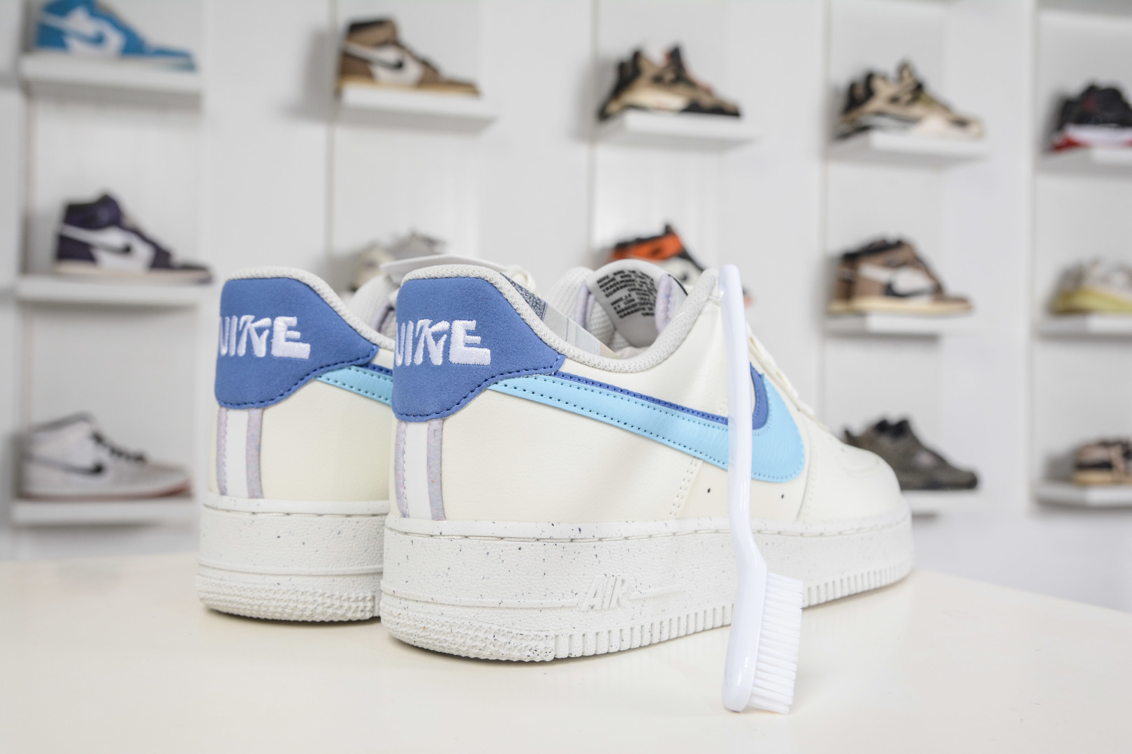 HY版 Nike Air Force 1'07 Low 白蓝双勾 空军一号系列经典低帮百搭休闲运动板鞋 DO9786-100-Top High Quatity Cheap Sneakers Fashion Clothing Clothes Bags handbags Shoes of all Brand wholesale With The best Quality And Beautiful Price from China Factory Chinese suppliers wholesaler seller HY版 Nike Air Force 1'07 Low 白蓝双勾 空军一号系列经典低帮百搭休闲运动板鞋 DO9786-100