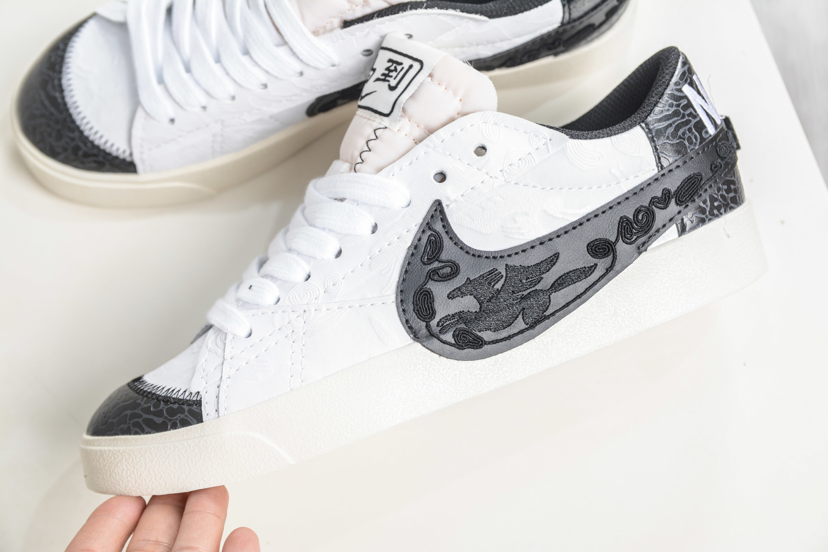 150 Nike Blazer Low ‘77 Jumbo 定制开拓者 马年联名 MN2026-004