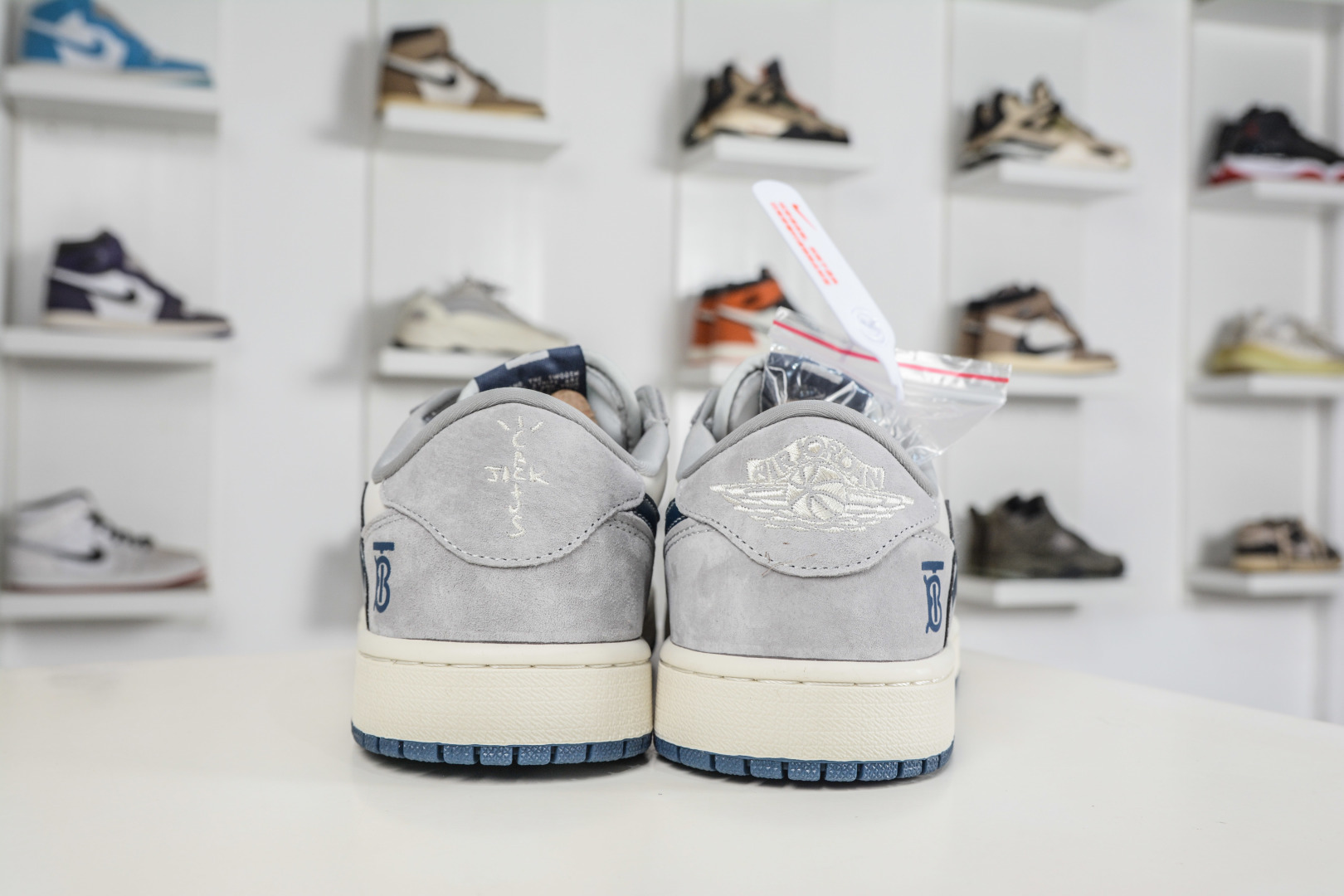 TS x Air Jordan 1 Retro Low x Burberry 巴宝莉联名--灰花棋盘格 LD2028-076 TS x Air Jordan 1 Retro Low x Burberry 巴宝莉联名--灰花棋盘格 LD2028-076