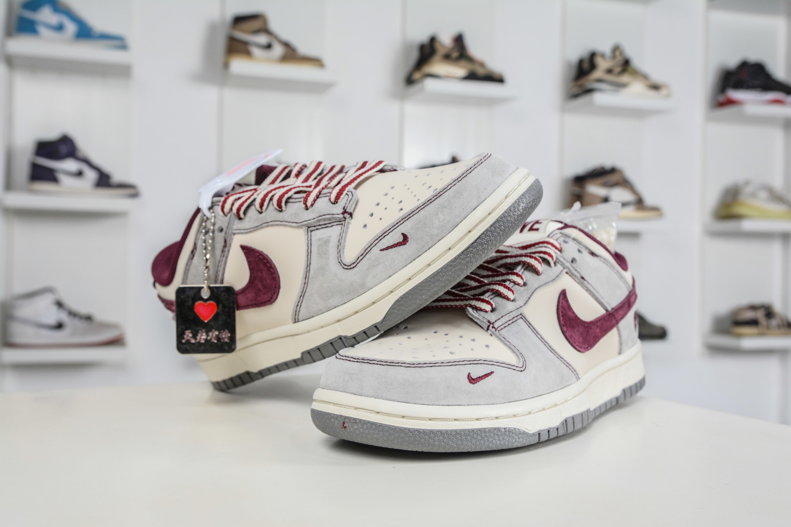 270 Nike Dunk Low 情人节限定 天若有情 SG6688-009-Chinese UA Cheap High Quatity Brand Clothes Bags handbags Sneakers wholesale wholesaler seller from China Factory suppliers Fashion Clothing Shoes best Quality Beautiful Price 270 Nike Dunk Low 情人节限定 天若有情 SG6688-009
