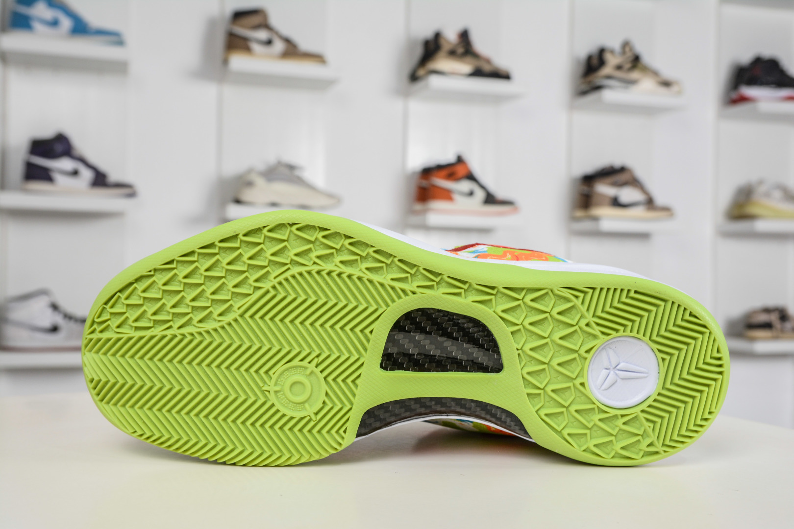 360 Nike Zoom Kobe VIII 马年限定 CNY新年款 低帮复刻实战运动低帮文化篮球鞋 HF2793-007-Chinese UA Cheap High Quatity Brand Clothes Bags handbags Sneakers wholesale wholesaler seller from China Factory suppliers Fashion Clothing Shoes best Quality Beautiful Price 360 Nike Zoom Kobe VIII 马年限定 CNY新年款 低帮复刻实战运动低帮文化篮球鞋 HF2793-007