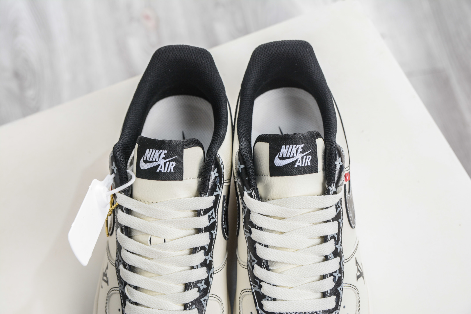 Nike Air Force 1 Low 07 x Louis Vuitton LV联名-米白黑 LV2288-002-Top High Quatity Cheap Sneakers Fashion Clothing Clothes Bags handbags Shoes of all Brand wholesale With The best Quality And Beautiful Price from China Factory Chinese suppliers wholesaler seller Nike Air Force 1 Low 07 x Louis Vuitton LV联名-米白黑 LV2288-002