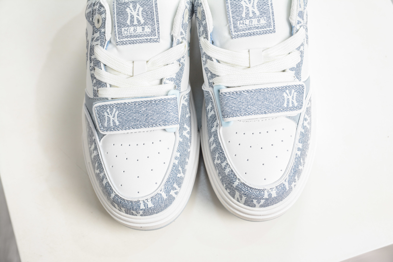MLB CHUNKY LINER DENIM MONOGRAM BL 纽约洋基队 潮流时尚厚底运动鞋 3ASXM026N 50BRL-Top High Quatity Cheap Sneakers Fashion Clothing Clothes Bags handbags Shoes of all Brand wholesale With The best Quality And Beautiful Price from China Factory Chinese suppliers wholesaler seller MLB CHUNKY LINER DENIM MONOGRAM BL 纽约洋基队 潮流时尚厚底运动鞋 3ASXM026N 50BRL