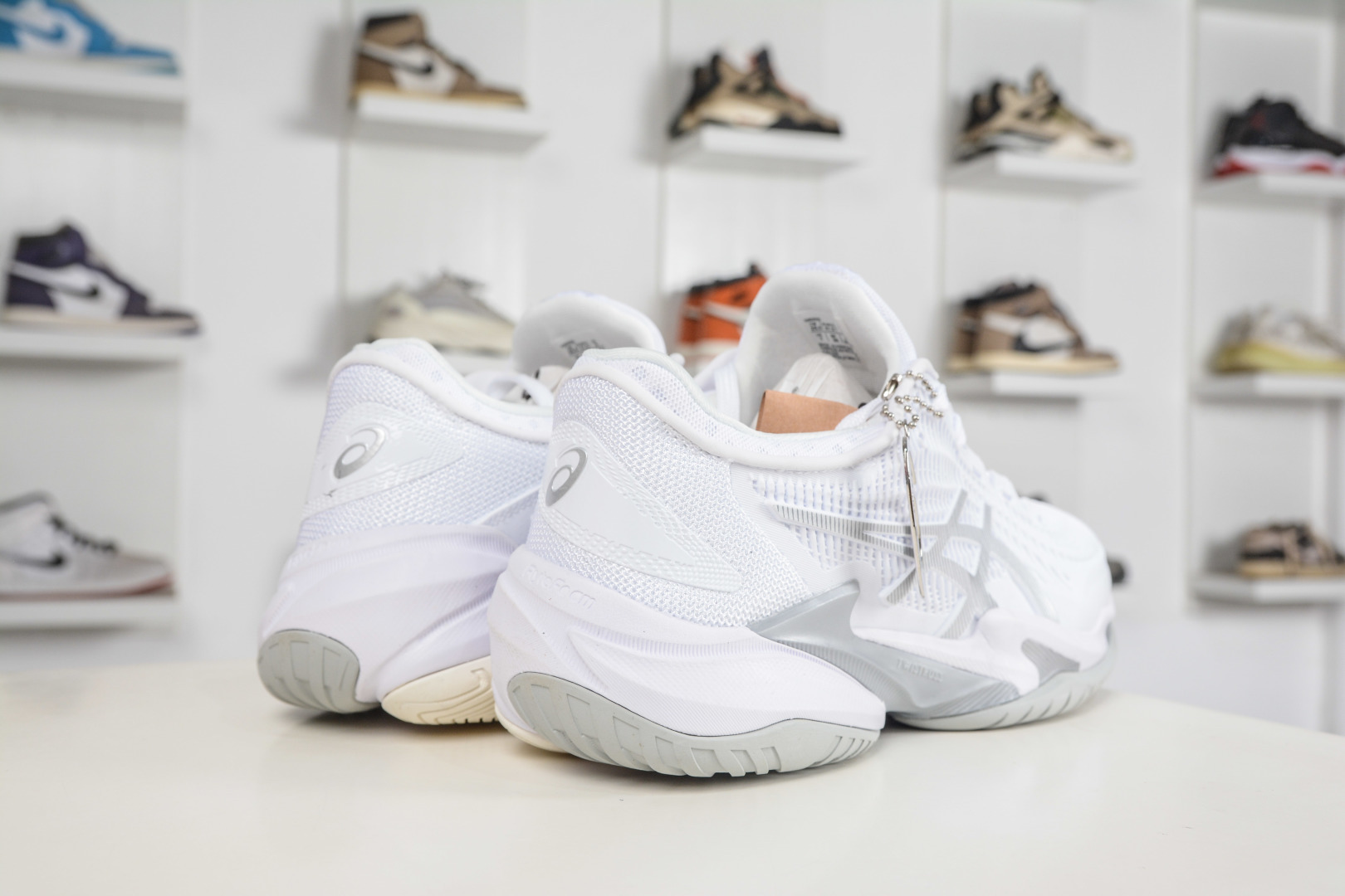 ASICS亚瑟士网球鞋小德球鞋 COURT FF3 NOVAK德约科维奇专业球鞋 1042A220-100-Top High Quatity Cheap Sneakers Fashion Clothing Clothes Bags handbags Shoes of all Brand wholesale With The best Quality And Beautiful Price from China Factory Chinese suppliers wholesaler seller ASICS亚瑟士网球鞋小德球鞋 COURT FF3 NOVAK德约科维奇专业球鞋 1042A220-100
