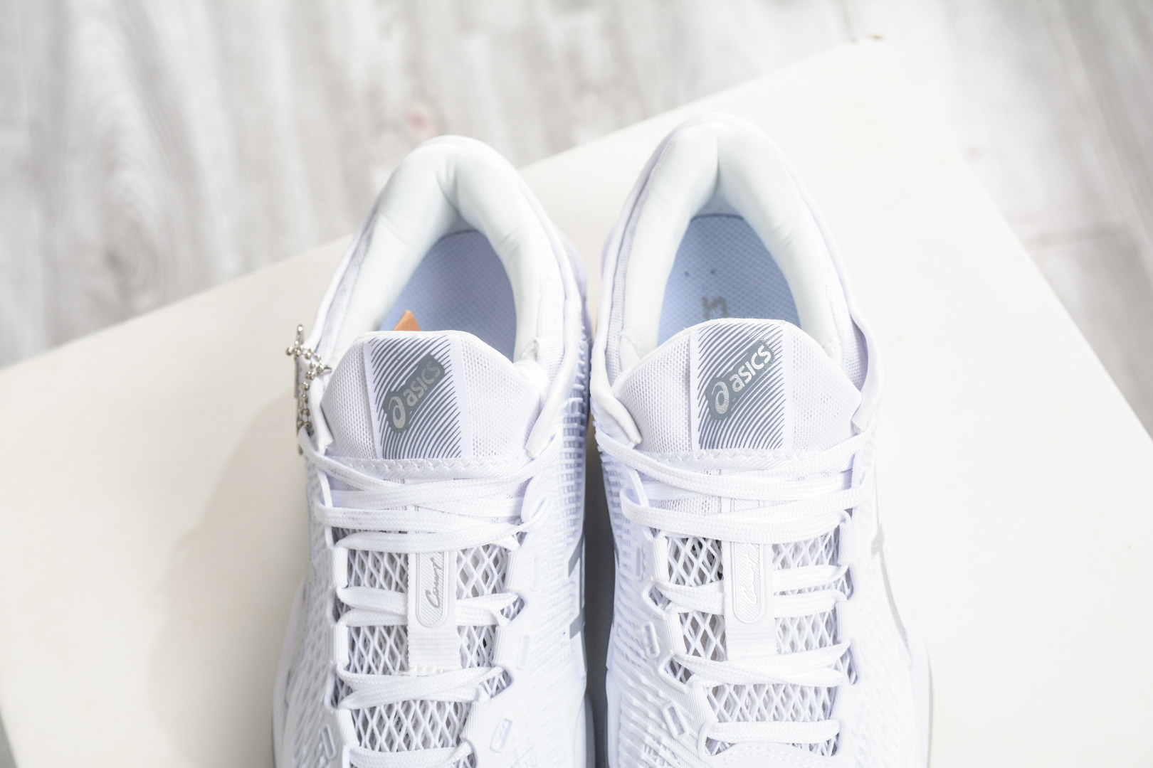 ASICS亚瑟士网球鞋小德球鞋 COURT FF3 NOVAK德约科维奇专业球鞋 1042A220-100-Top High Quatity Cheap Sneakers Fashion Clothing Clothes Bags handbags Shoes of all Brand wholesale With The best Quality And Beautiful Price from China Factory Chinese suppliers wholesaler seller ASICS亚瑟士网球鞋小德球鞋 COURT FF3 NOVAK德约科维奇专业球鞋 1042A220-100