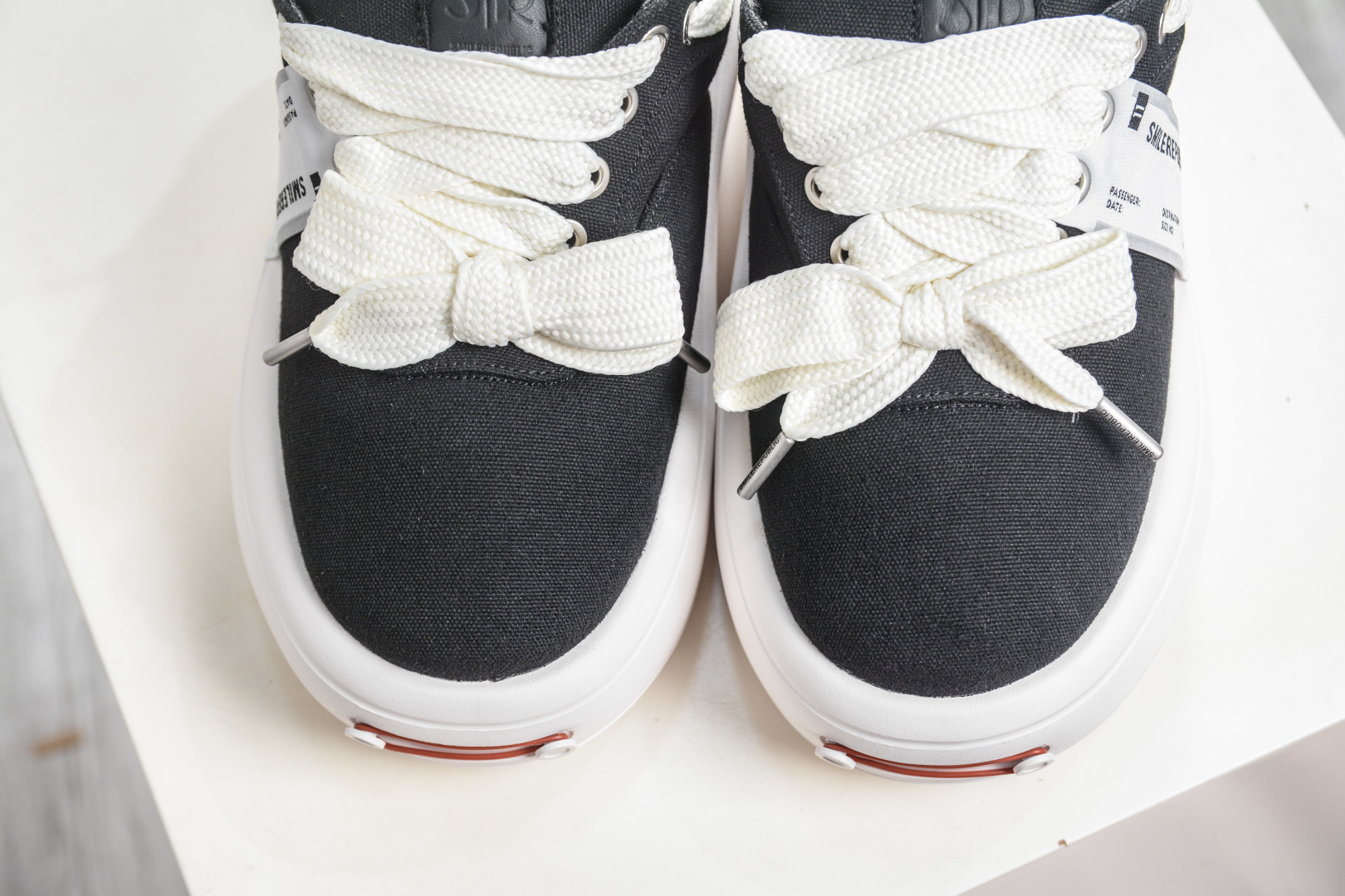 SMI 开口笑面包鞋系列 软fufu的帆布鞋面透气不闷脚-Top High Quatity Cheap Sneakers Fashion Clothing Clothes Bags handbags Shoes of all Brand wholesale With The best Quality And Beautiful Price from China Factory Chinese suppliers wholesaler seller SMI 开口笑面包鞋系列 软fufu的帆布鞋面透气不闷脚