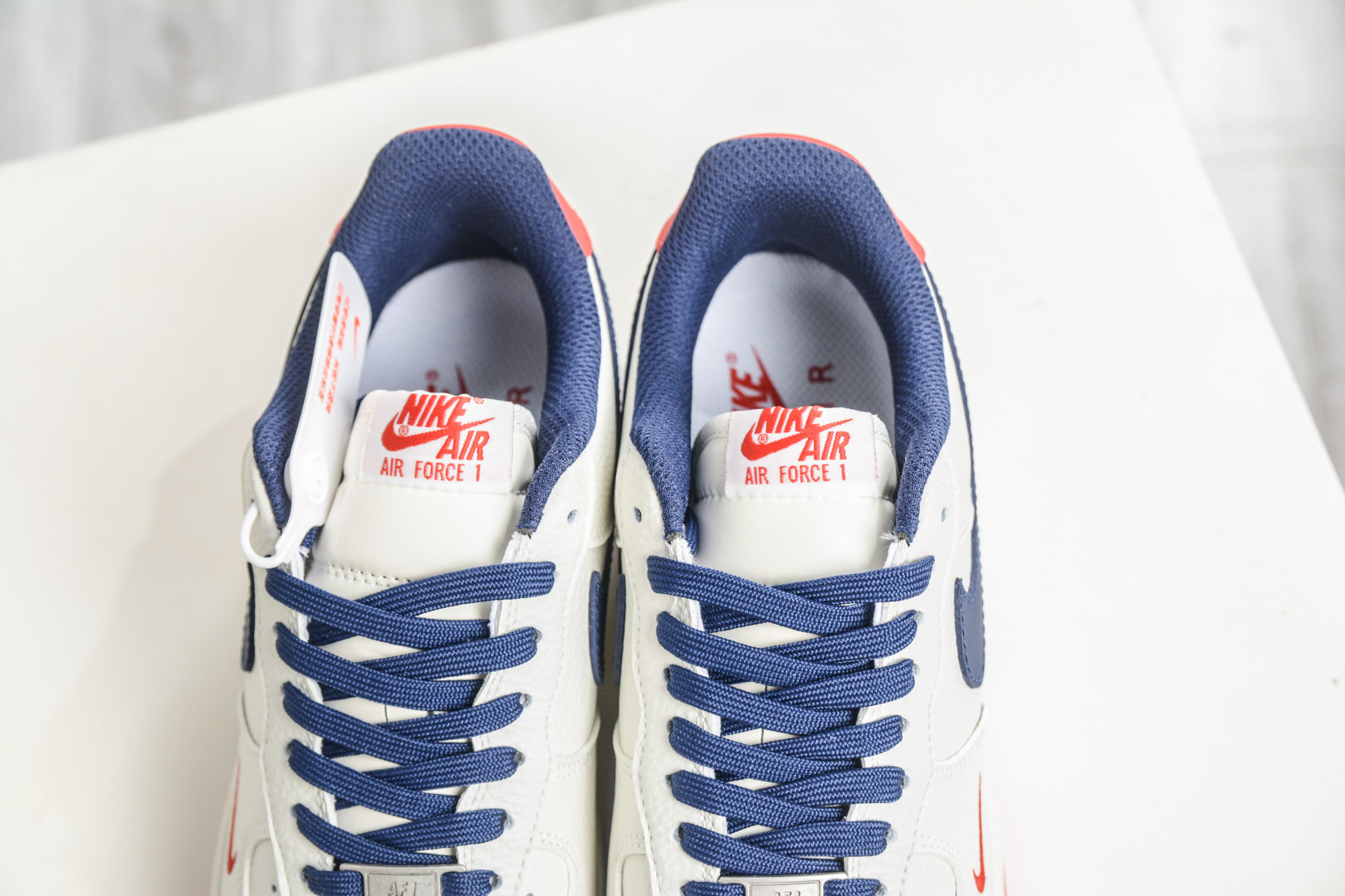 NIke Air Force 1 '07 Low 米白红蓝 NH0601-544 NIke Air Force 1 '07 Low 米白红蓝 NH0601-544