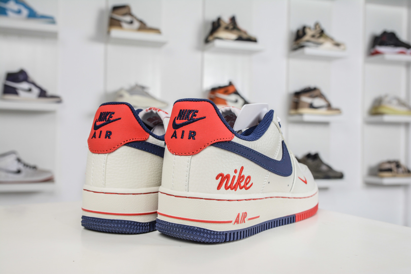 NIke Air Force 1 '07 Low 米白红蓝 NH0601-544 NIke Air Force 1 '07 Low 米白红蓝 NH0601-544