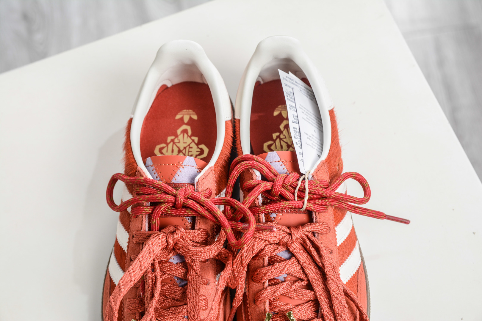 Adidas Handball Spezial 马年限定 CNY新年款 阿迪达斯经典款 复古休闲板鞋 KJ6299