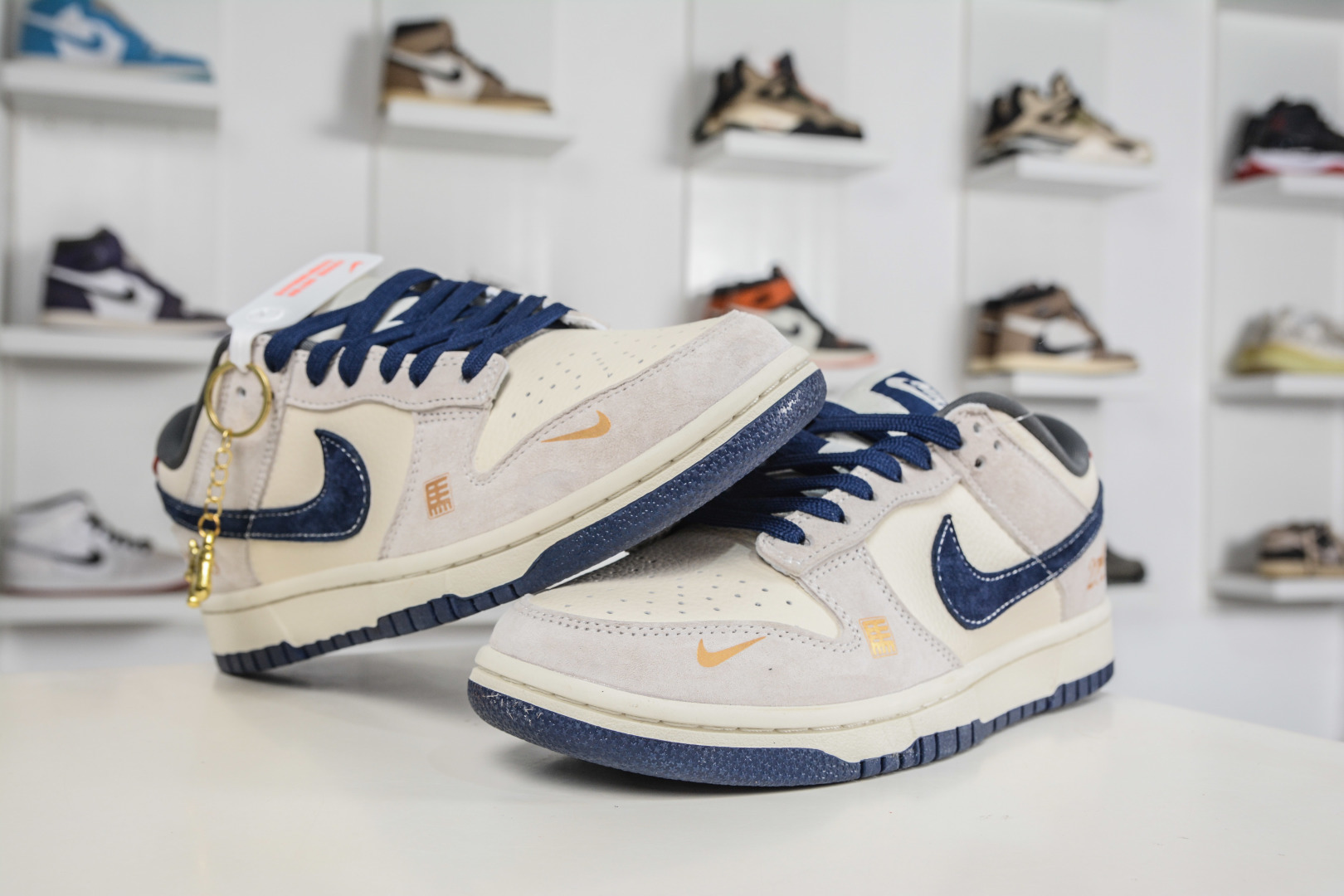 Nike SB Dunk Low 马年限定-米灰蓝 MN1688-112-Top High Quatity Cheap Sneakers Fashion Clothing Clothes Bags handbags Shoes of all Brand wholesale With The best Quality And Beautiful Price from China Factory Chinese suppliers wholesaler seller Nike SB Dunk Low 马年限定-米灰蓝 MN1688-112