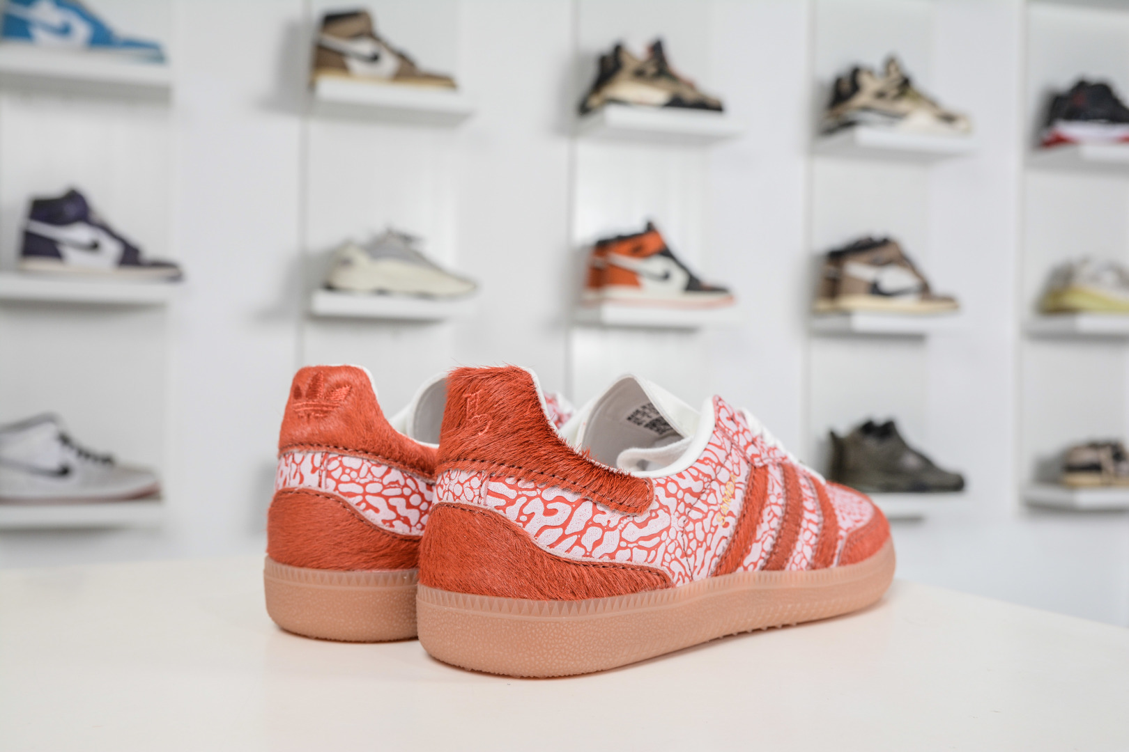 Adidas/阿迪达斯 SAMBA CNY中国马年限定-红爆裂 JR8743-Top High Quatity Cheap Sneakers Fashion Clothing Clothes Bags handbags Shoes of all Brand wholesale With The best Quality And Beautiful Price from China Factory Chinese suppliers wholesaler seller Adidas/阿迪达斯 SAMBA CNY中国马年限定-红爆裂 JR8743