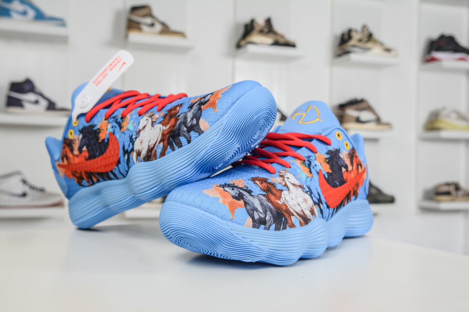NK React Hyperdunk 2017 Low EP 马年限定 低帮实战篮球鞋 897637-012-Top High Quatity Cheap Sneakers Fashion Clothing Clothes Bags handbags Shoes of all Brand wholesale With The best Quality And Beautiful Price from China Factory Chinese suppliers wholesaler seller NK React Hyperdunk 2017 Low EP 马年限定 低帮实战篮球鞋 897637-012