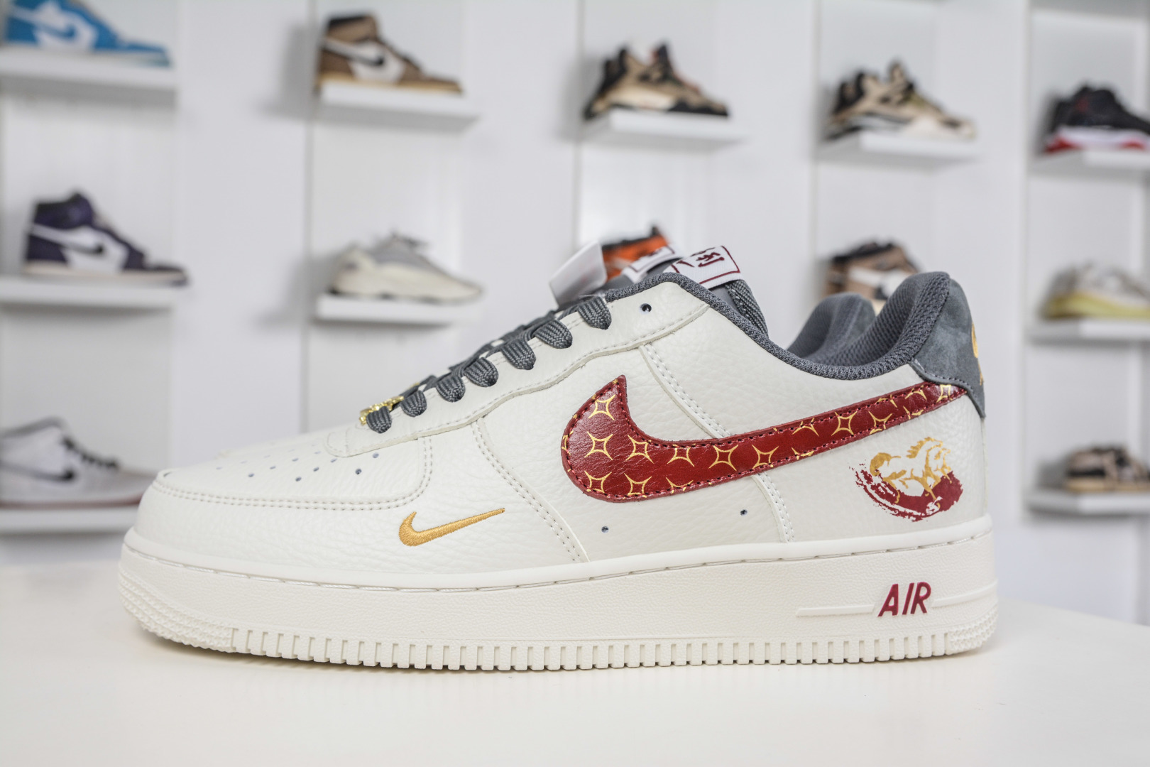 Nike Air Force 1 Low 07 马年限定 云白绛金 NH0601-507