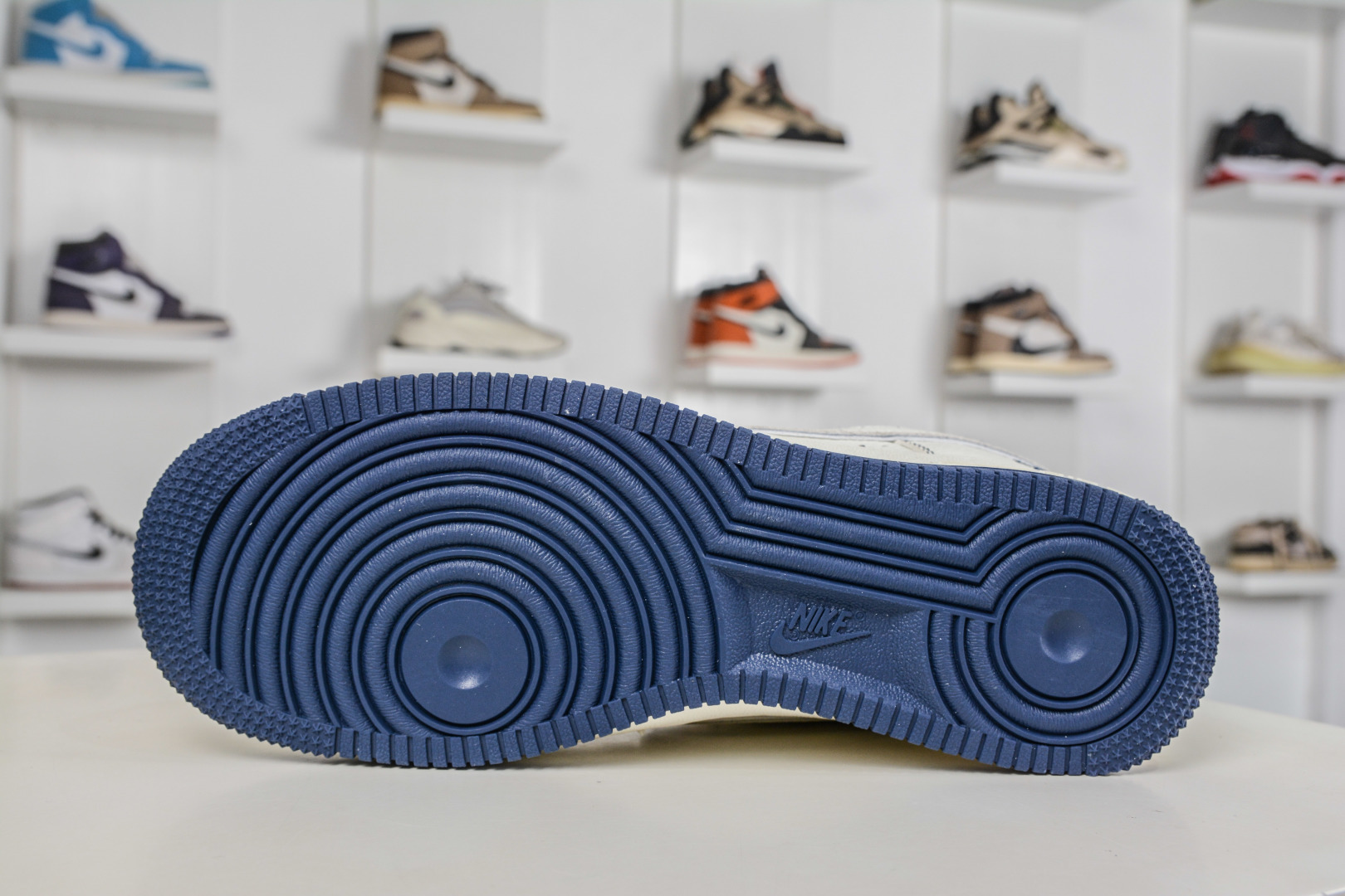 Stussy x NIke Air Force 1 斯图西联名-米白蓝 MN3399-806