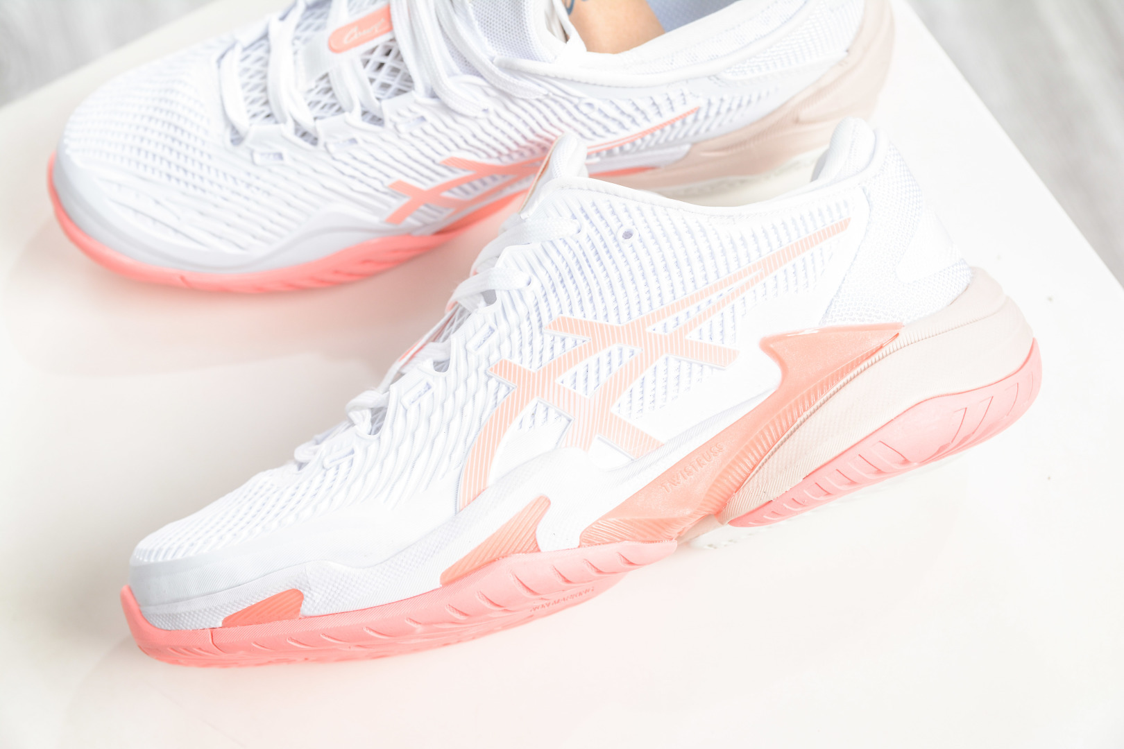 ASICS亚瑟士网球鞋小德球鞋 COURT FF3 NOVAK德约科维奇专业球鞋 1042A220-103-Top High Quatity Cheap Sneakers Fashion Clothing Clothes Bags handbags Shoes of all Brand wholesale With The best Quality And Beautiful Price from China Factory Chinese suppliers wholesaler seller ASICS亚瑟士网球鞋小德球鞋 COURT FF3 NOVAK德约科维奇专业球鞋 1042A220-103