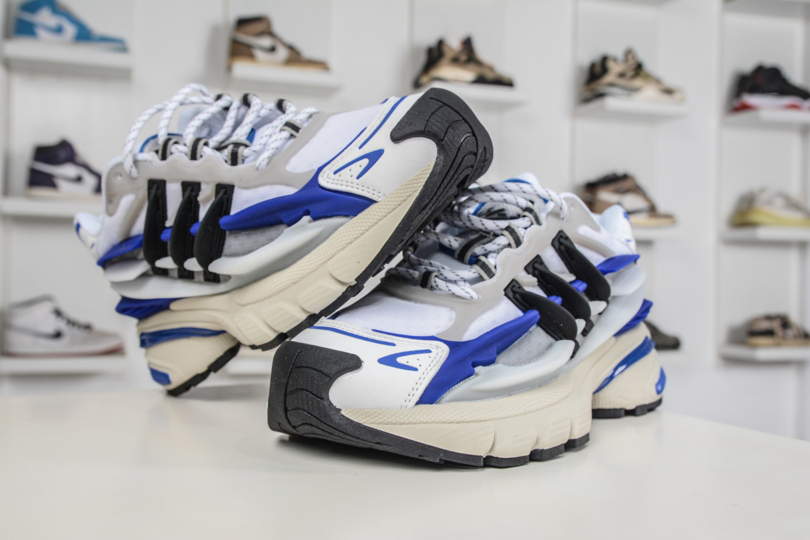 Pharrell Williams x Adidas Virgina AdiJellyfish 阿迪之星水母系列系列低帮老爹风复古透气缓震休闲运动慢跑鞋 JP9263-Top High Quatity Cheap Sneakers Fashion Clothing Clothes Bags handbags Shoes of all Brand wholesale With The best Quality And Beautiful Price from China Factory Chinese suppliers wholesaler seller Pharrell Williams x Adidas Virgina AdiJellyfish 阿迪之星水母系列系列低帮老爹风复古透气缓震休闲运动慢跑鞋 JP9263