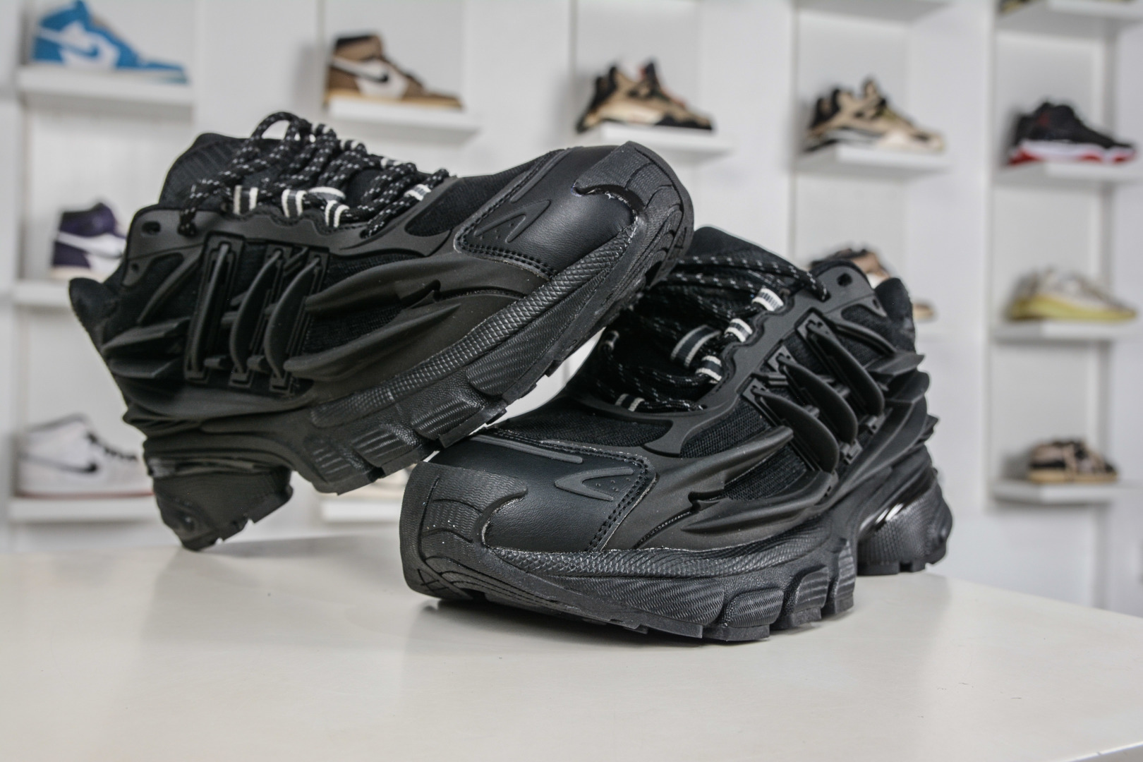 Pharrell Williams x Adidas Virgina AdiJellyfish 阿迪之星水母系列系列低帮老爹风复古透气缓震休闲运动慢跑鞋 JP6759 Pharrell Williams x Adidas Virgina AdiJellyfish 阿迪之星水母系列系列低帮老爹风复古透气缓震休闲运动慢跑鞋 JP6759