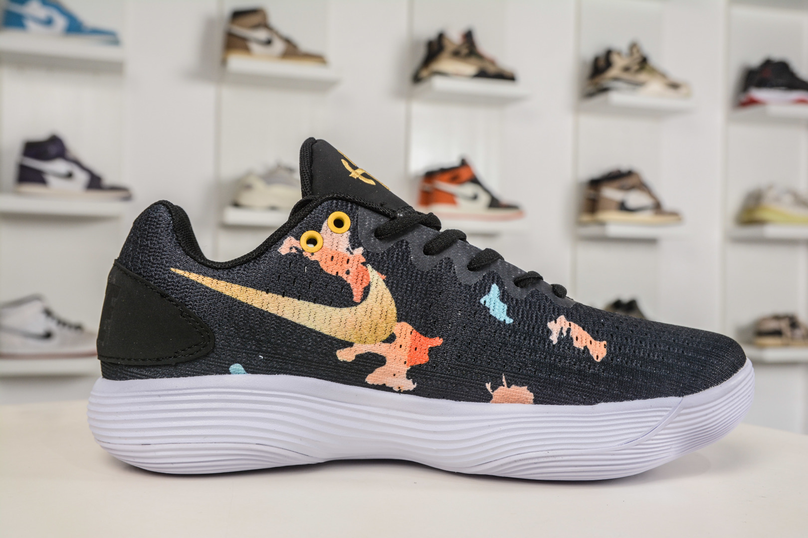 NK React Hyperdunk 2017 Low EP 马年限定 低帮实战篮球鞋 897637-010-Top High Quatity Cheap Sneakers Fashion Clothing Clothes Bags handbags Shoes of all Brand wholesale With The best Quality And Beautiful Price from China Factory Chinese suppliers wholesaler seller NK React Hyperdunk 2017 Low EP 马年限定 低帮实战篮球鞋 897637-010