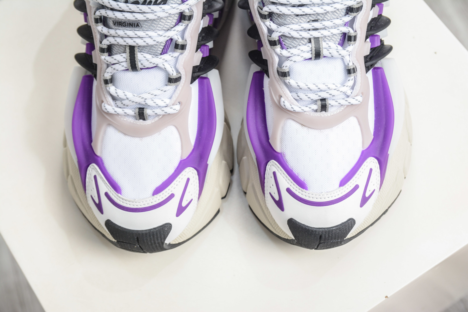 200 Pharrell Williams x Adidas Virgina AdiJellyfish 阿迪之星水母系列系列低帮老爹风复古透气缓震休闲运动慢跑鞋 JP9268-Chinese UA Cheap High Quatity Brand Clothes Bags handbags Sneakers wholesale wholesaler seller from China Factory suppliers Fashion Clothing Shoes best Quality Beautiful Price 200 Pharrell Williams x Adidas Virgina AdiJellyfish 阿迪之星水母系列系列低帮老爹风复古透气缓震休闲运动慢跑鞋 JP9268