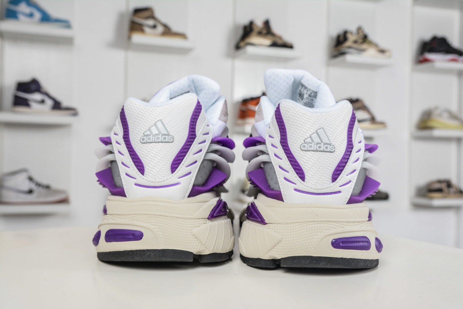 200 Pharrell Williams x Adidas Virgina AdiJellyfish 阿迪之星水母系列系列低帮老爹风复古透气缓震休闲运动慢跑鞋 JP9268-Chinese UA Cheap High Quatity Brand Clothes Bags handbags Sneakers wholesale wholesaler seller from China Factory suppliers Fashion Clothing Shoes best Quality Beautiful Price 200 Pharrell Williams x Adidas Virgina AdiJellyfish 阿迪之星水母系列系列低帮老爹风复古透气缓震休闲运动慢跑鞋 JP9268