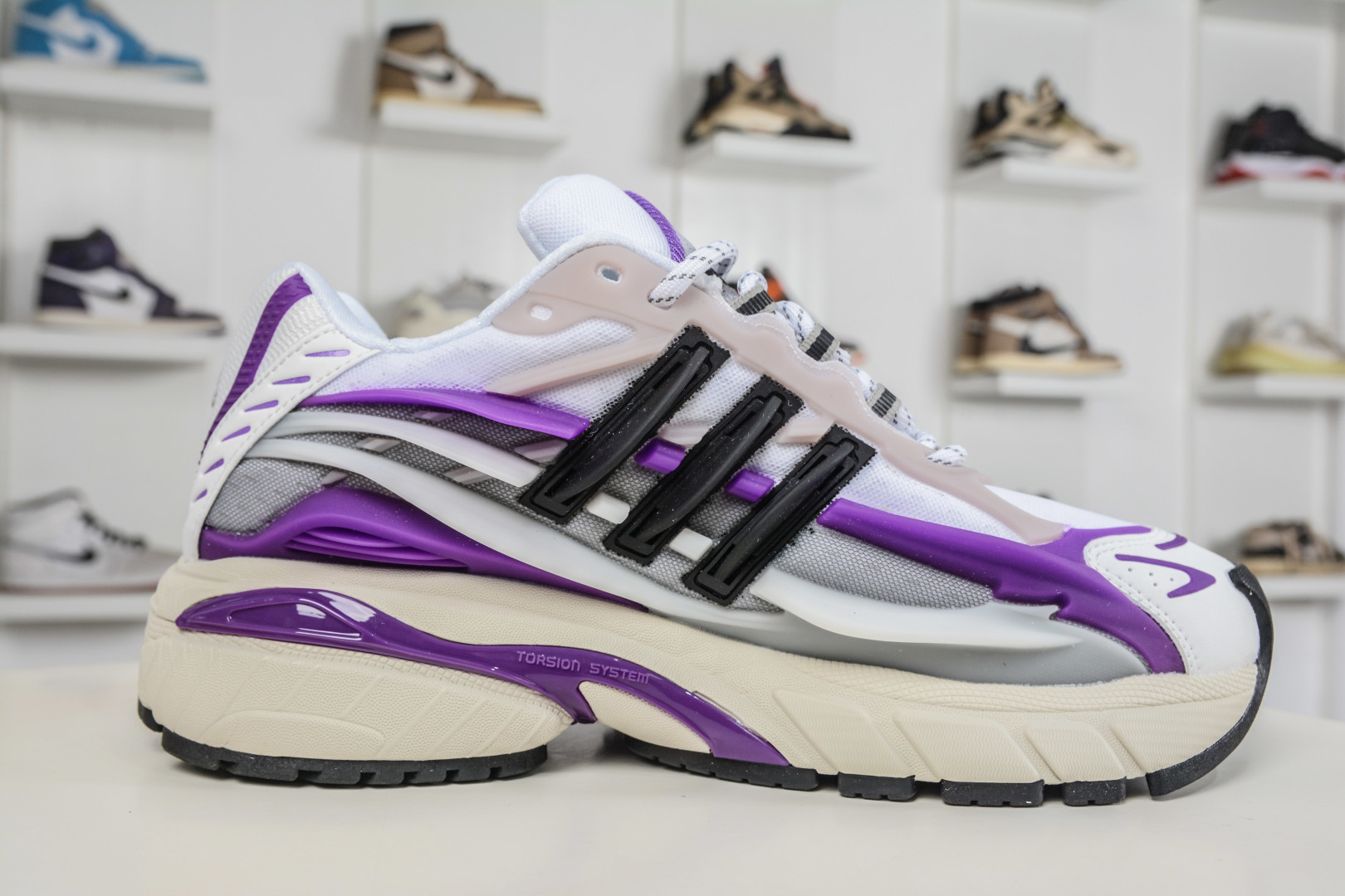 200 Pharrell Williams x Adidas Virgina AdiJellyfish 阿迪之星水母系列系列低帮老爹风复古透气缓震休闲运动慢跑鞋 JP9268-Chinese UA Cheap High Quatity Brand Clothes Bags handbags Sneakers wholesale wholesaler seller from China Factory suppliers Fashion Clothing Shoes best Quality Beautiful Price 200 Pharrell Williams x Adidas Virgina AdiJellyfish 阿迪之星水母系列系列低帮老爹风复古透气缓震休闲运动慢跑鞋 JP9268