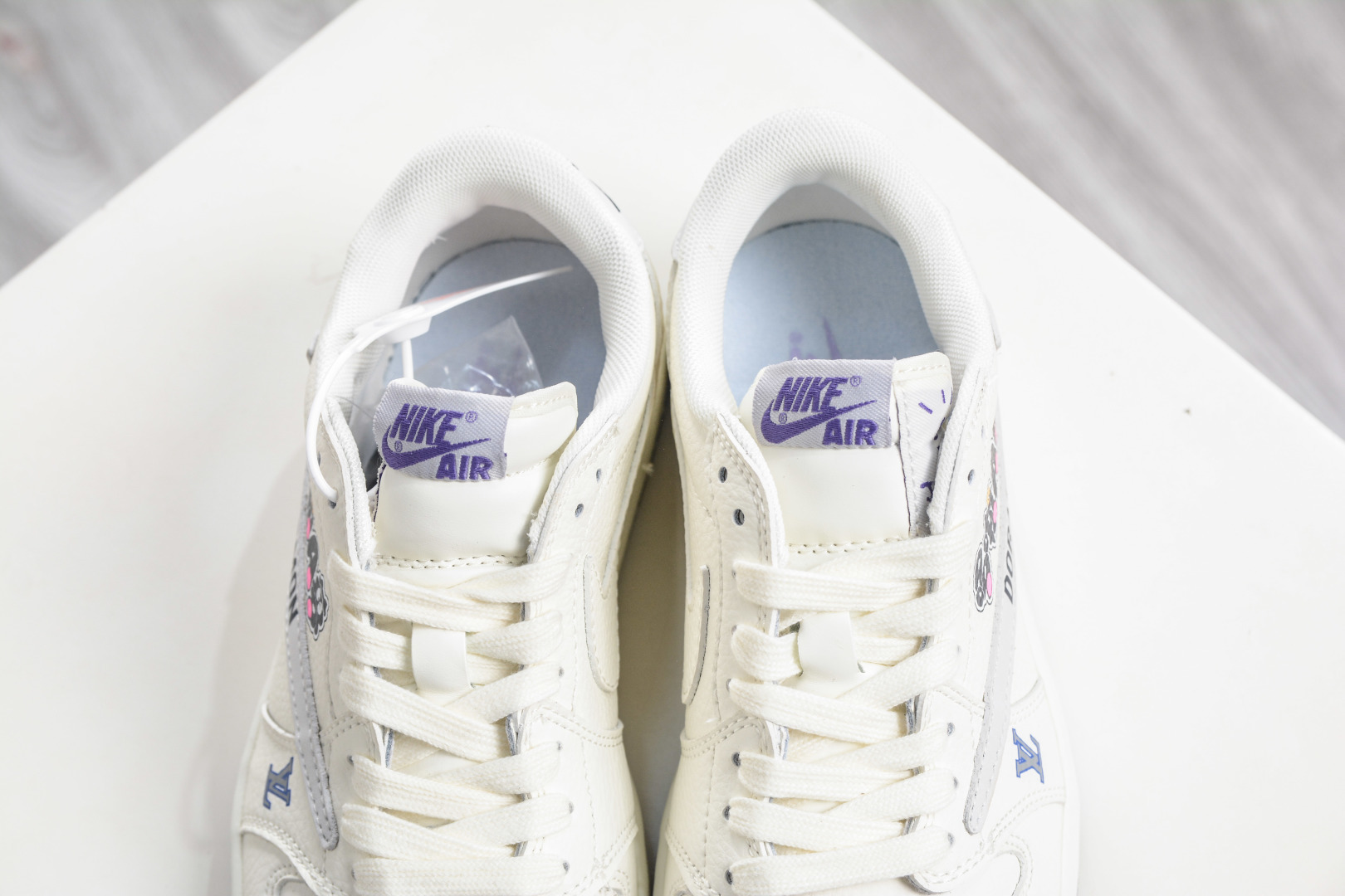 TS x Air Jordan x Louis Vuitton AJ1 Low 倒钩低帮LV联名-哆啦A梦白灰 DZ2688-004-Top High Quatity Cheap Sneakers Fashion Clothing Clothes Bags handbags Shoes of all Brand wholesale With The best Quality And Beautiful Price from China Factory Chinese suppliers wholesaler seller TS x Air Jordan x Louis Vuitton AJ1 Low 倒钩低帮LV联名-哆啦A梦白灰 DZ2688-004