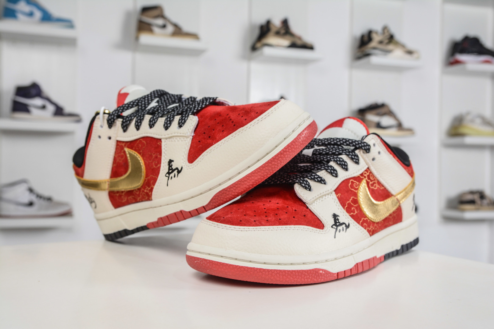 Nike SB Dunk Low 丙午马年限定-奔腾骏马 MN1688-115