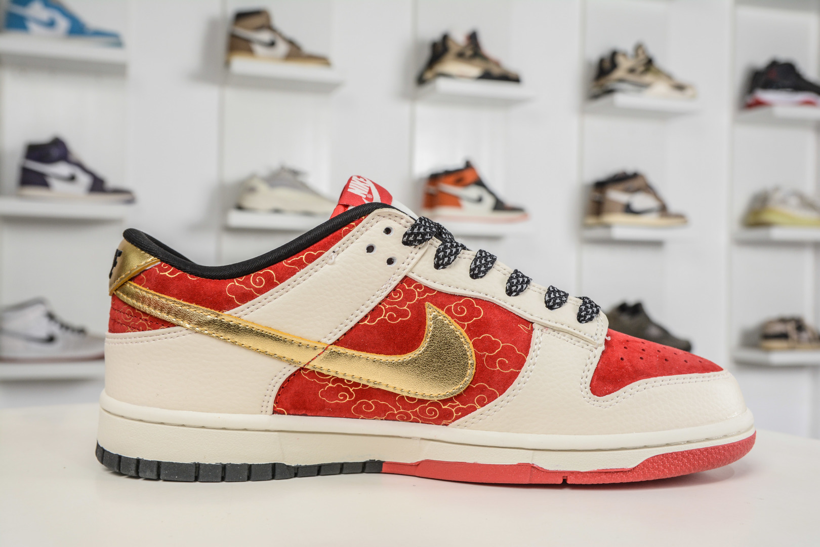 Nike SB Dunk Low 丙午马年限定-奔腾骏马 MN1688-115