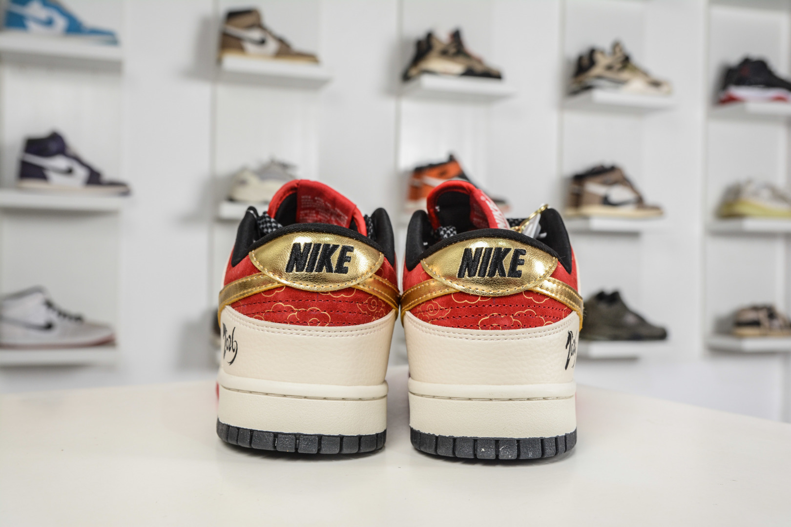 Nike SB Dunk Low 丙午马年限定-奔腾骏马 MN1688-115