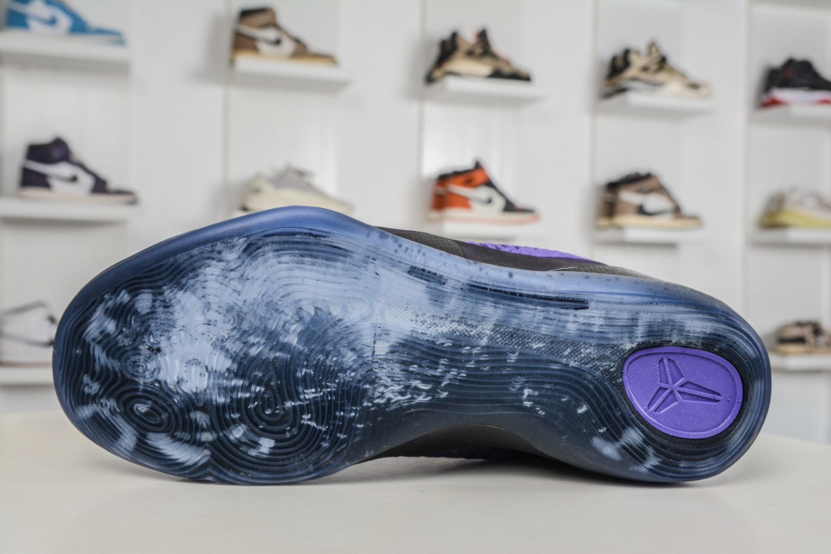 灭世/Max Nike Kobe 9 Low Elite Low ”Moonwalker” 月球漫步 科比九代舒适减震防滑低帮篮球鞋 紫色 IM0465-500-Top High Quatity Cheap Sneakers Fashion Clothing Clothes Bags handbags Shoes of all Brand wholesale With The best Quality And Beautiful Price from China Factory Chinese suppliers wholesaler seller 灭世/Max Nike Kobe 9 Low Elite Low ”Moonwalker” 月球漫步 科比九代舒适减震防滑低帮篮球鞋 紫色 IM0465-500